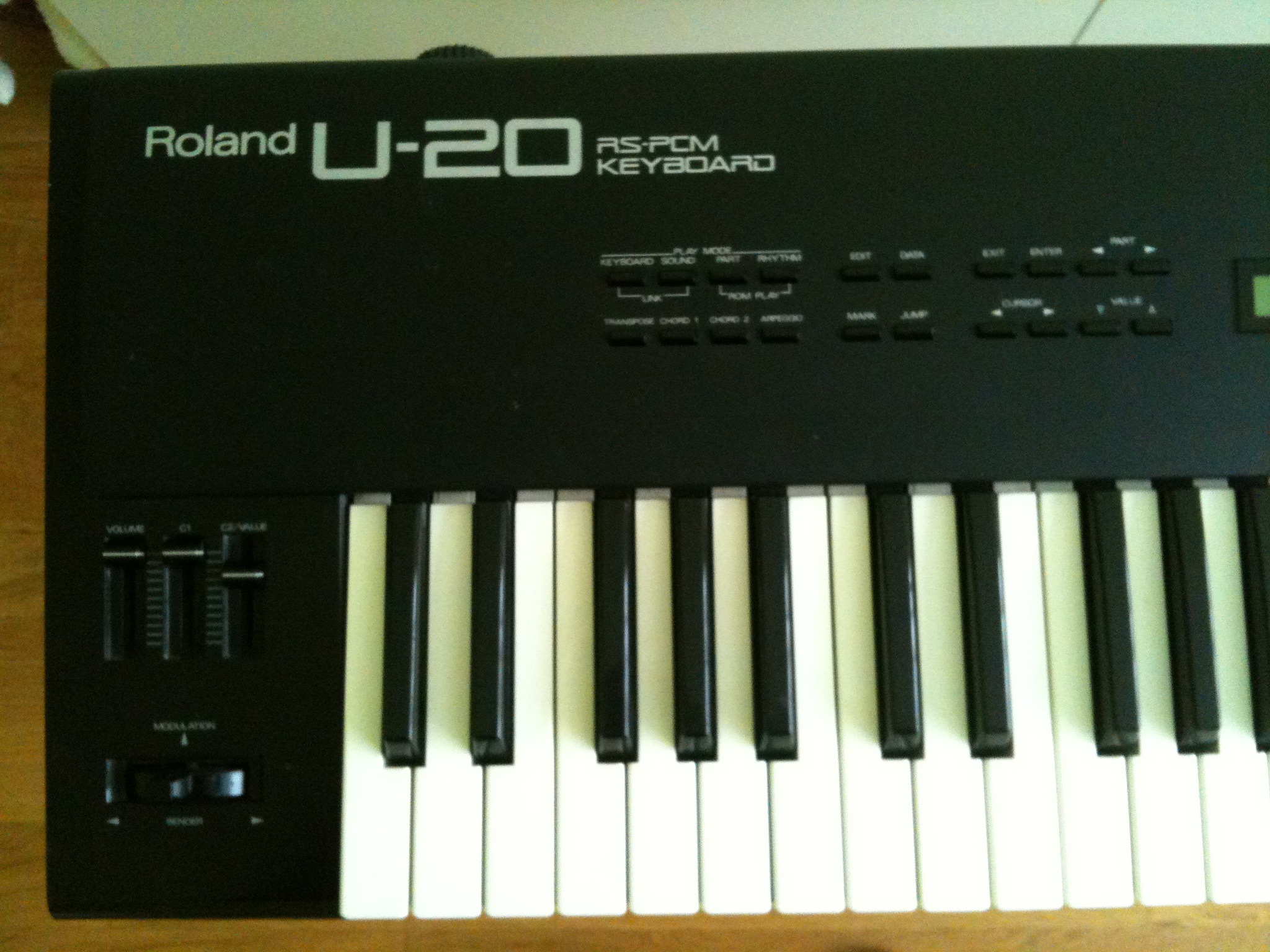 Photo Roland U20 Roland U20 (50084) (612743) Audiofanzine