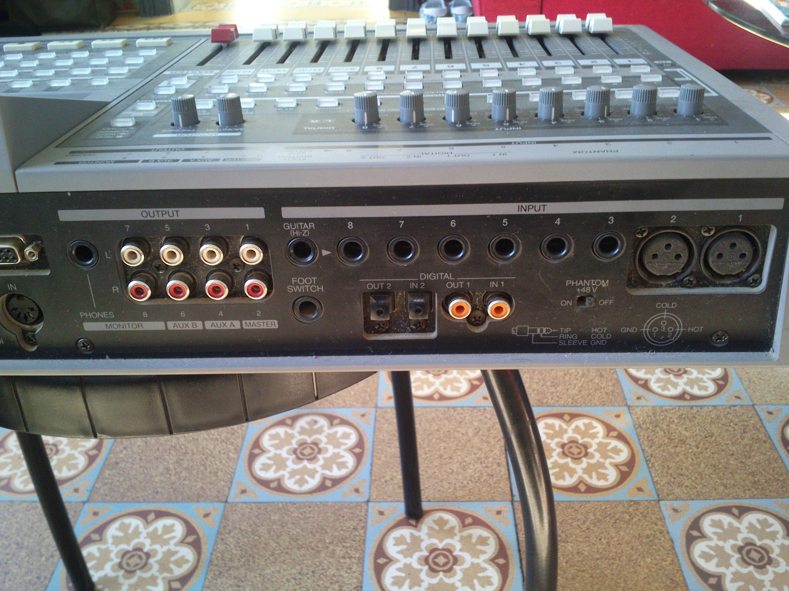 Roland VS1680 VXpanded image (819186) Audiofanzine