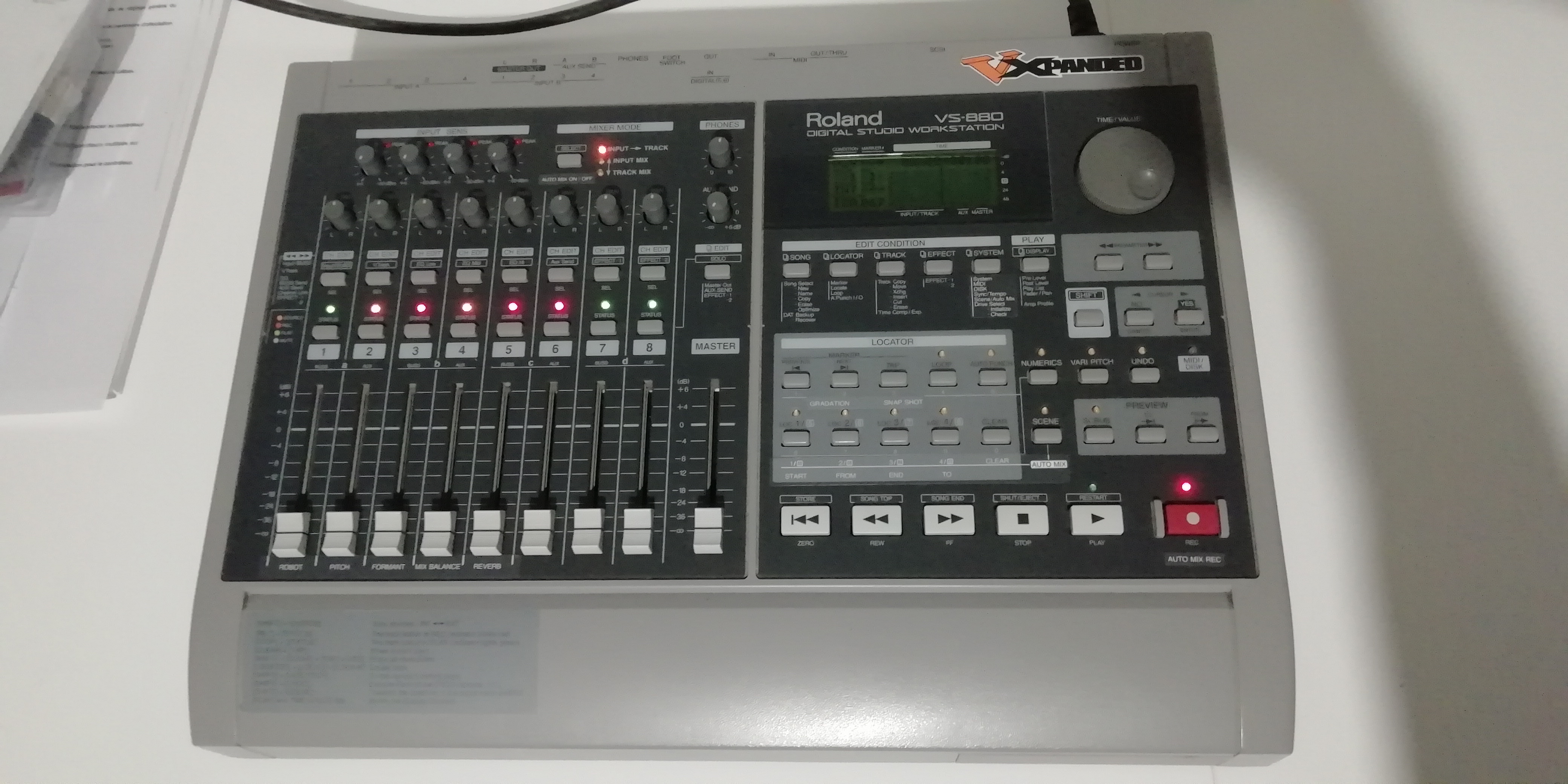 VS880 VXpanded Roland VS880 VXpanded Audiofanzine