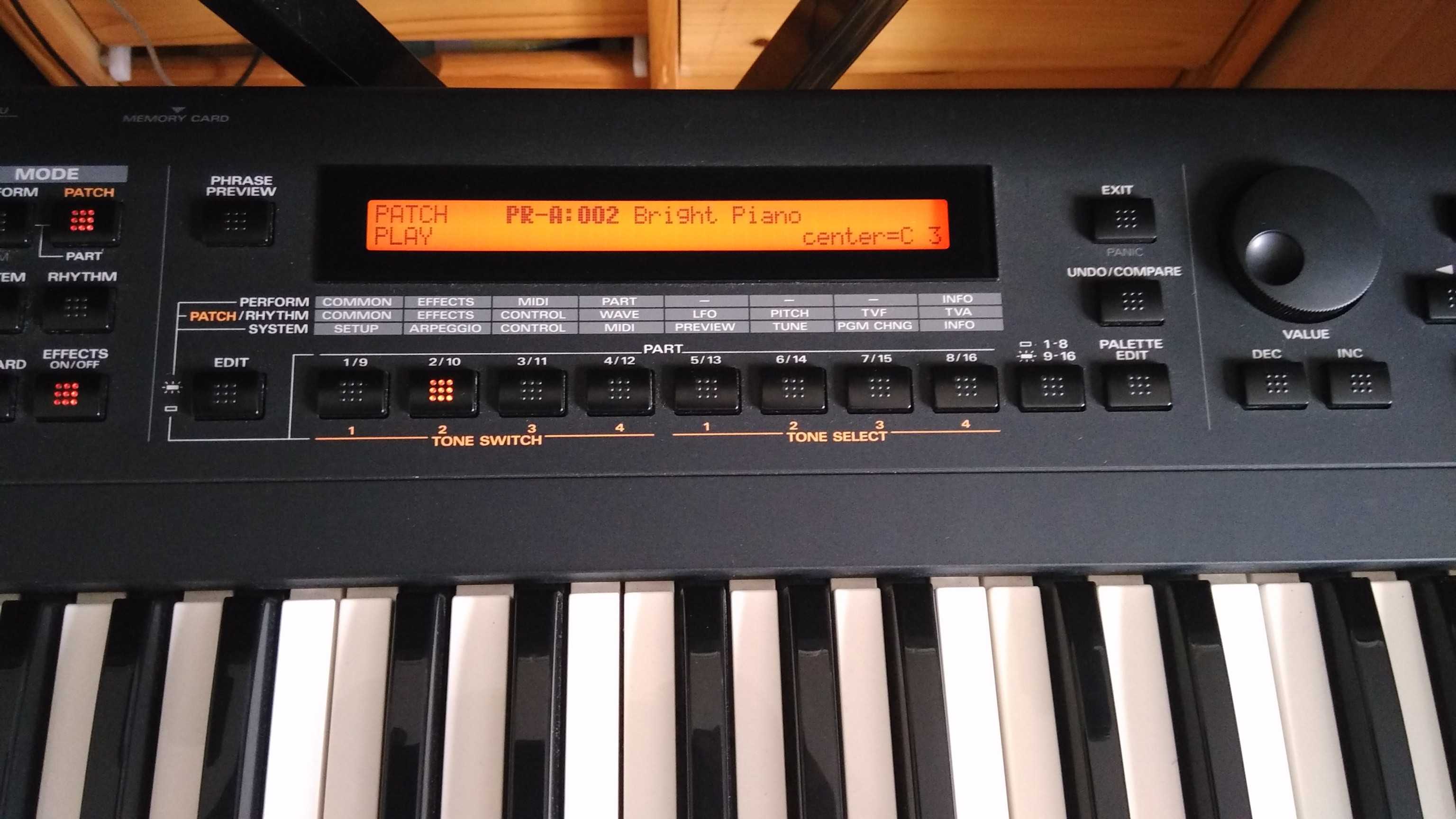 XP30 Roland XP30 Audiofanzine