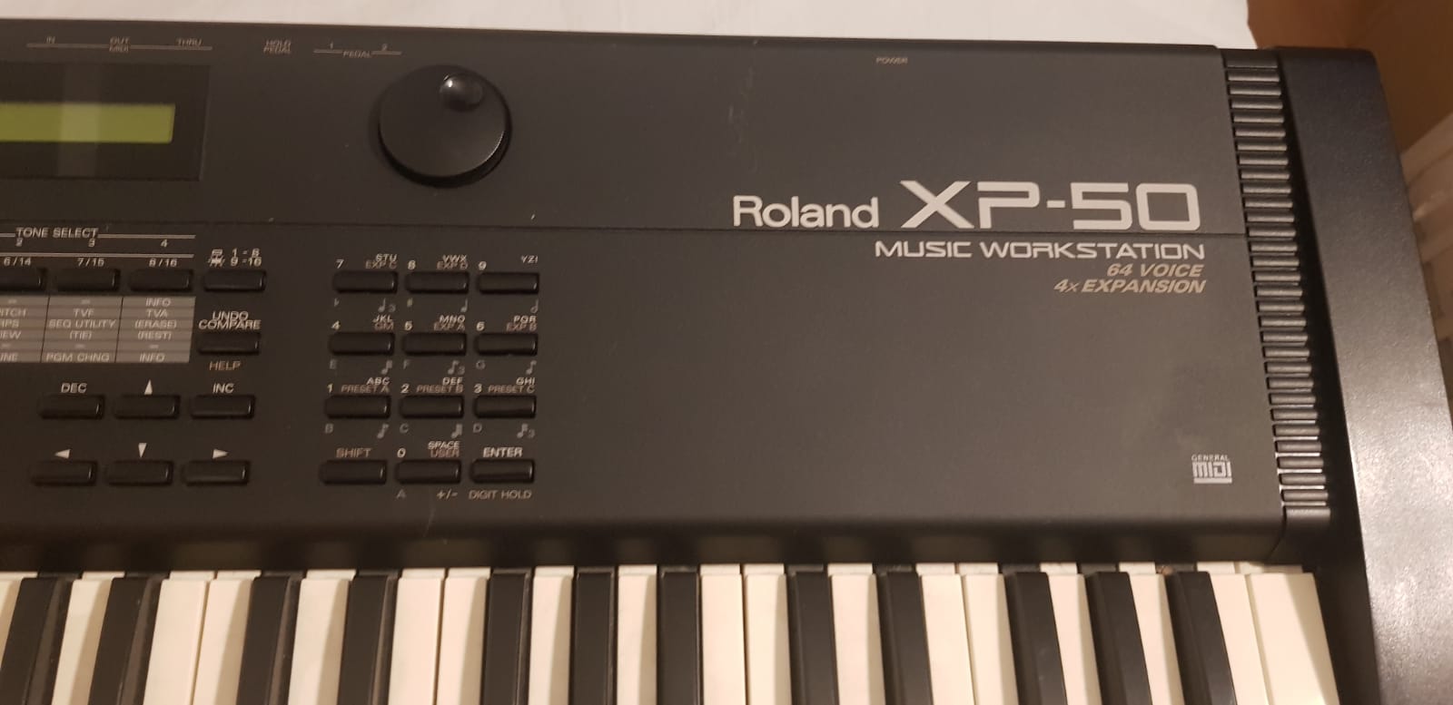 XP50 Roland XP50 Audiofanzine