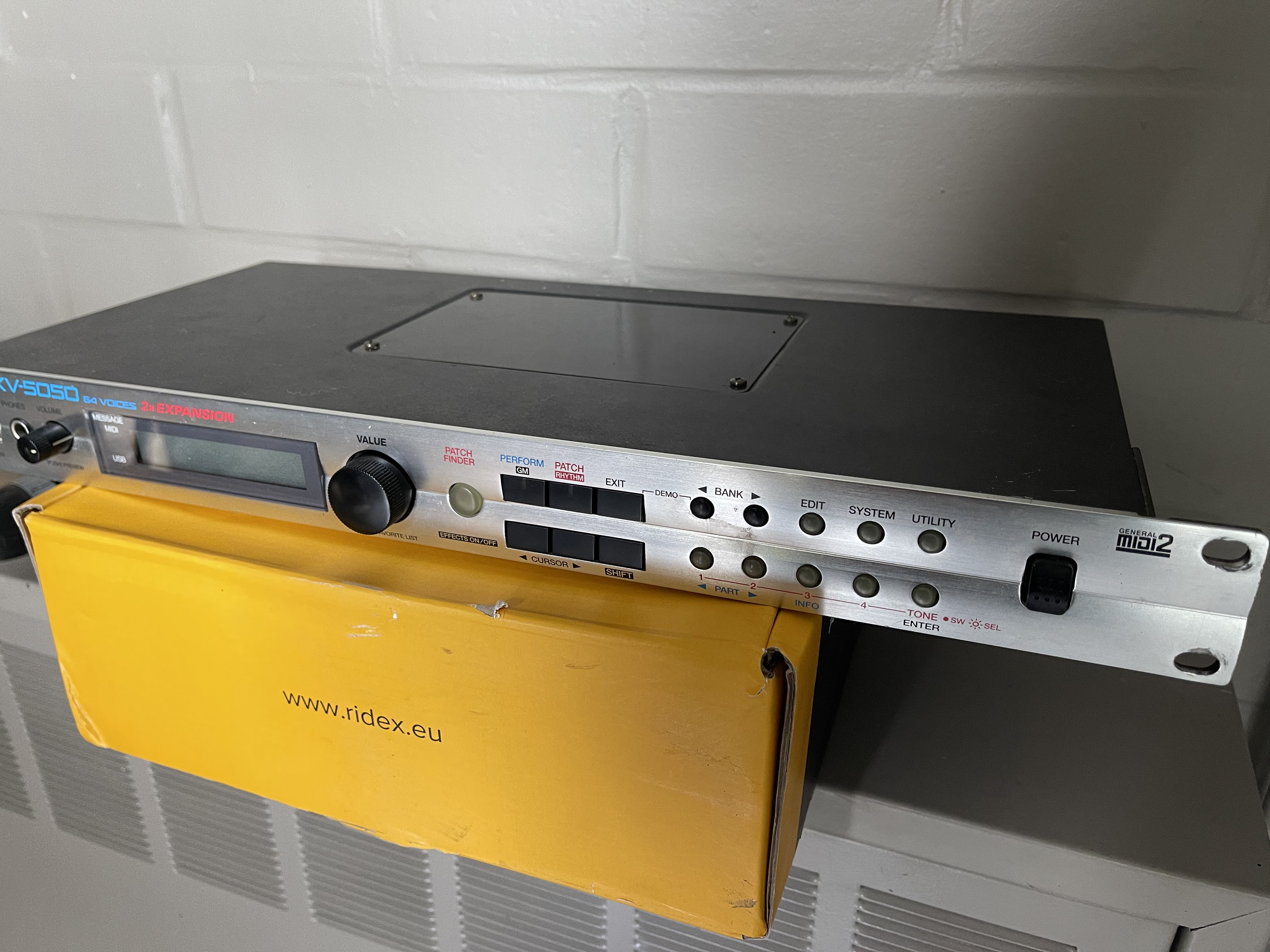 XV-5050 - Roland XV-5050 - Audiofanzine