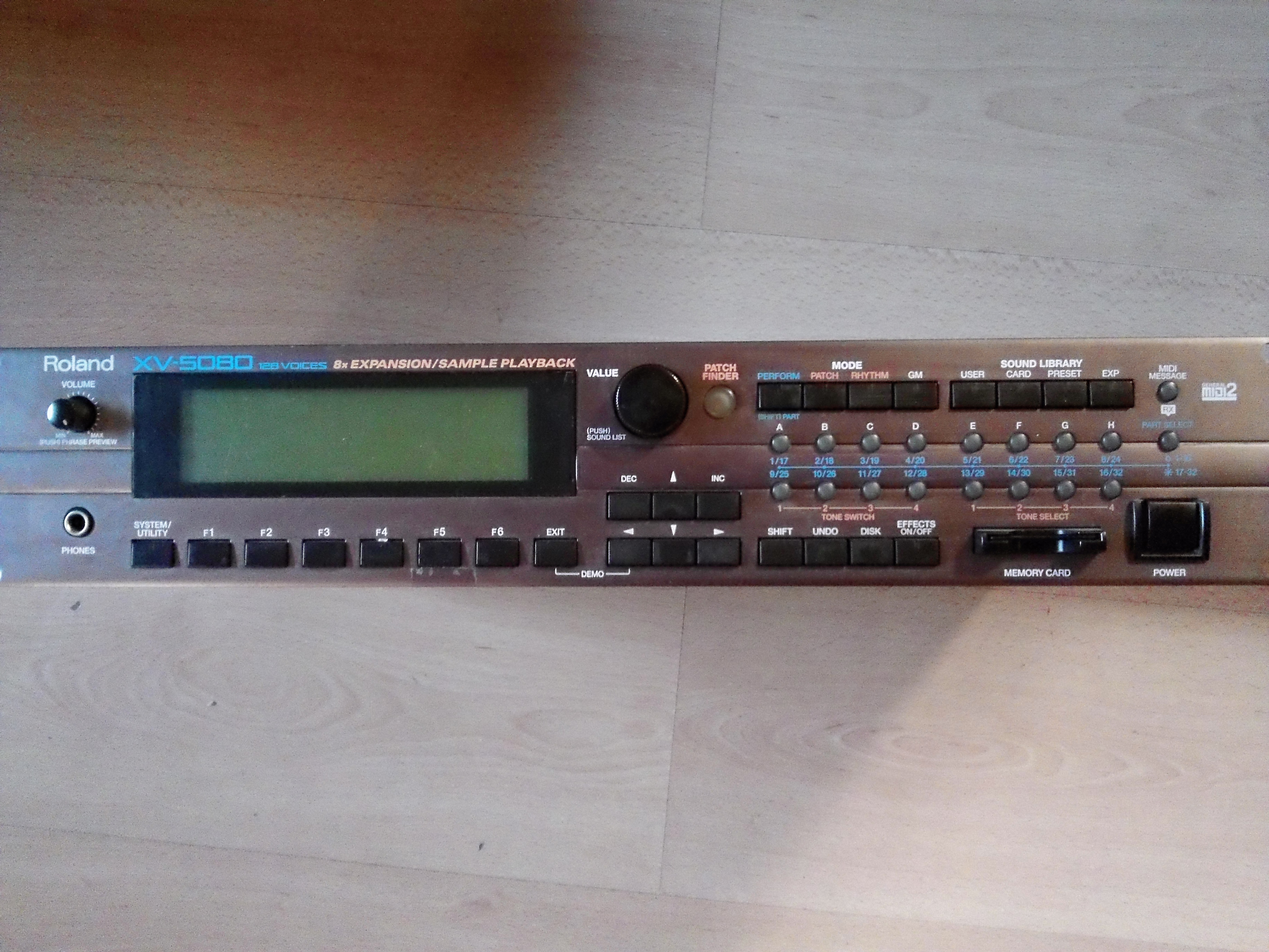 roland xv 5080 ram