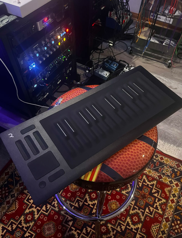 Seaboard Rise 25 - ROLI Seaboard Rise 25 - Audiofanzine Seaboard Rise 25 - ROLI Seaboard Rise 25 - Audiofanzine