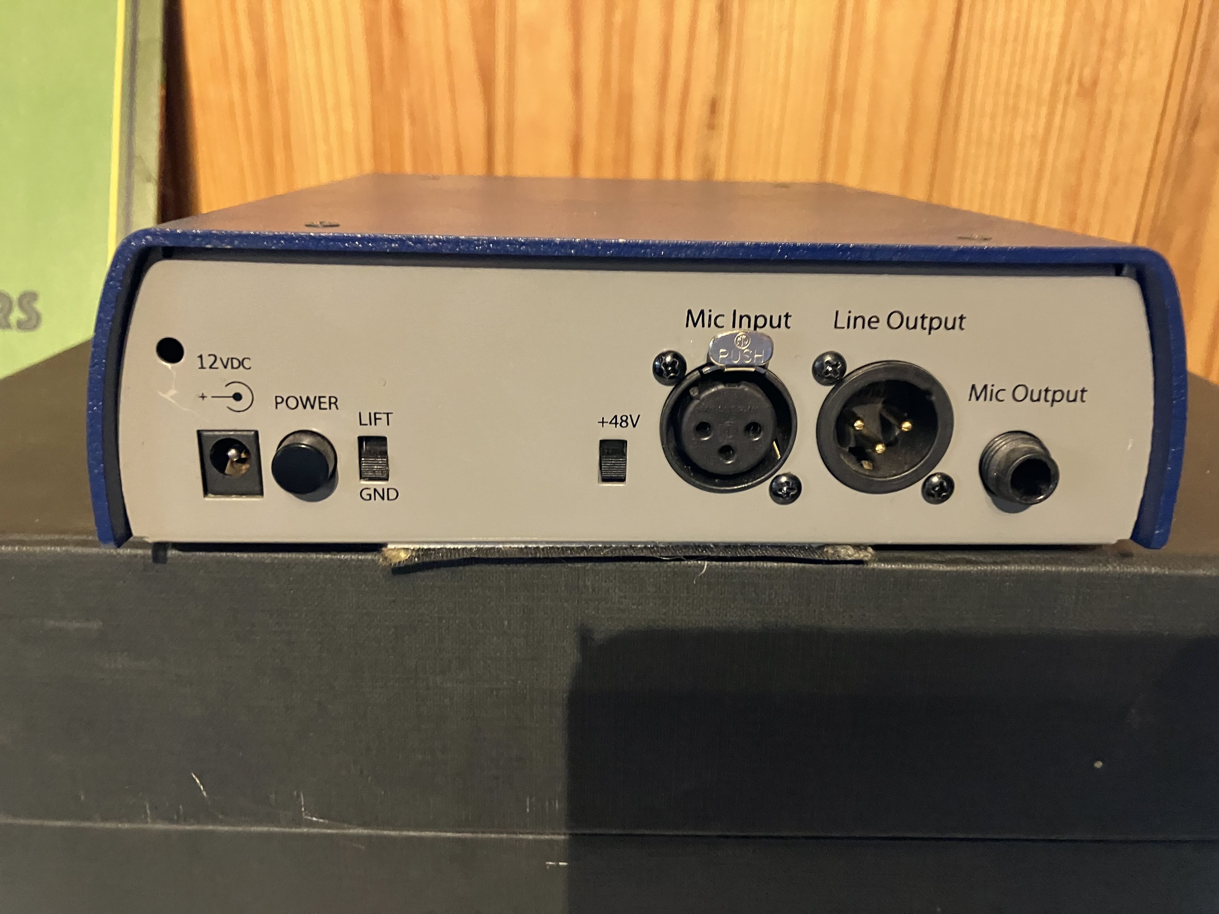 5017 Mobile Mic Pre / DI / Compressor — Rupert Neve Designs