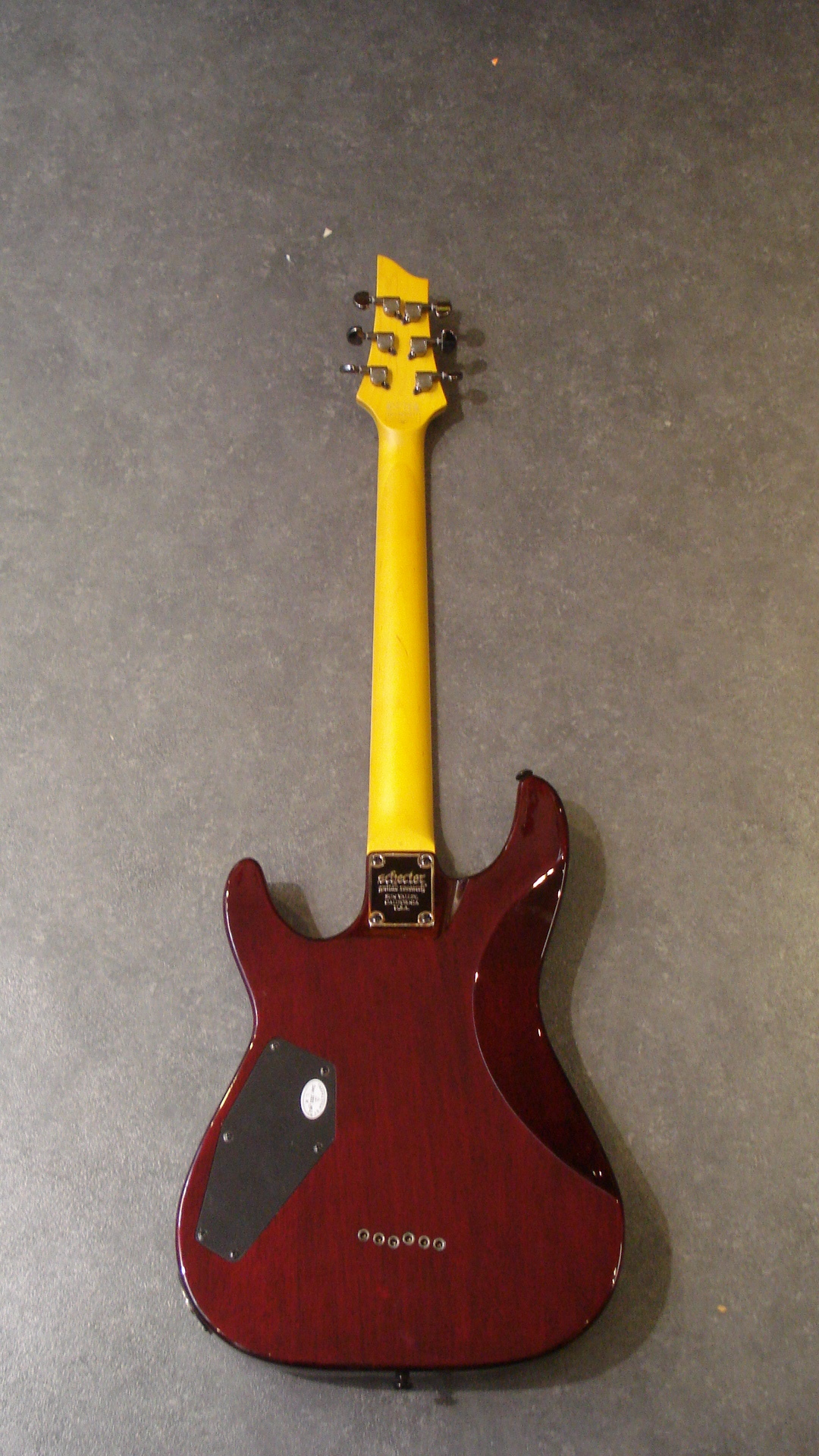 Omen Extreme-6 - Schecter Omen Extreme-6 - Audiofanzine