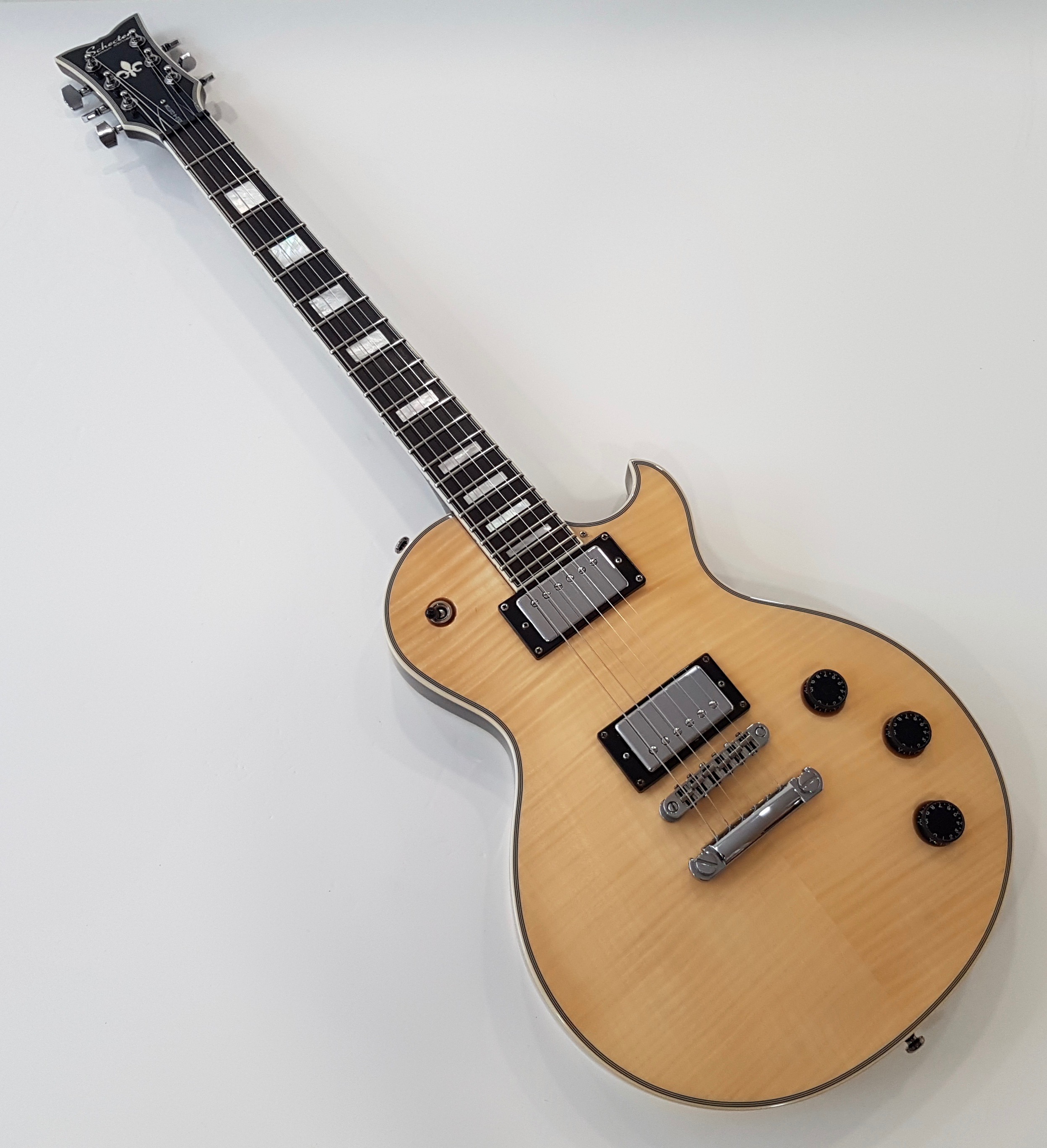SoloII Custom Schecter SoloII Custom Audiofanzine
