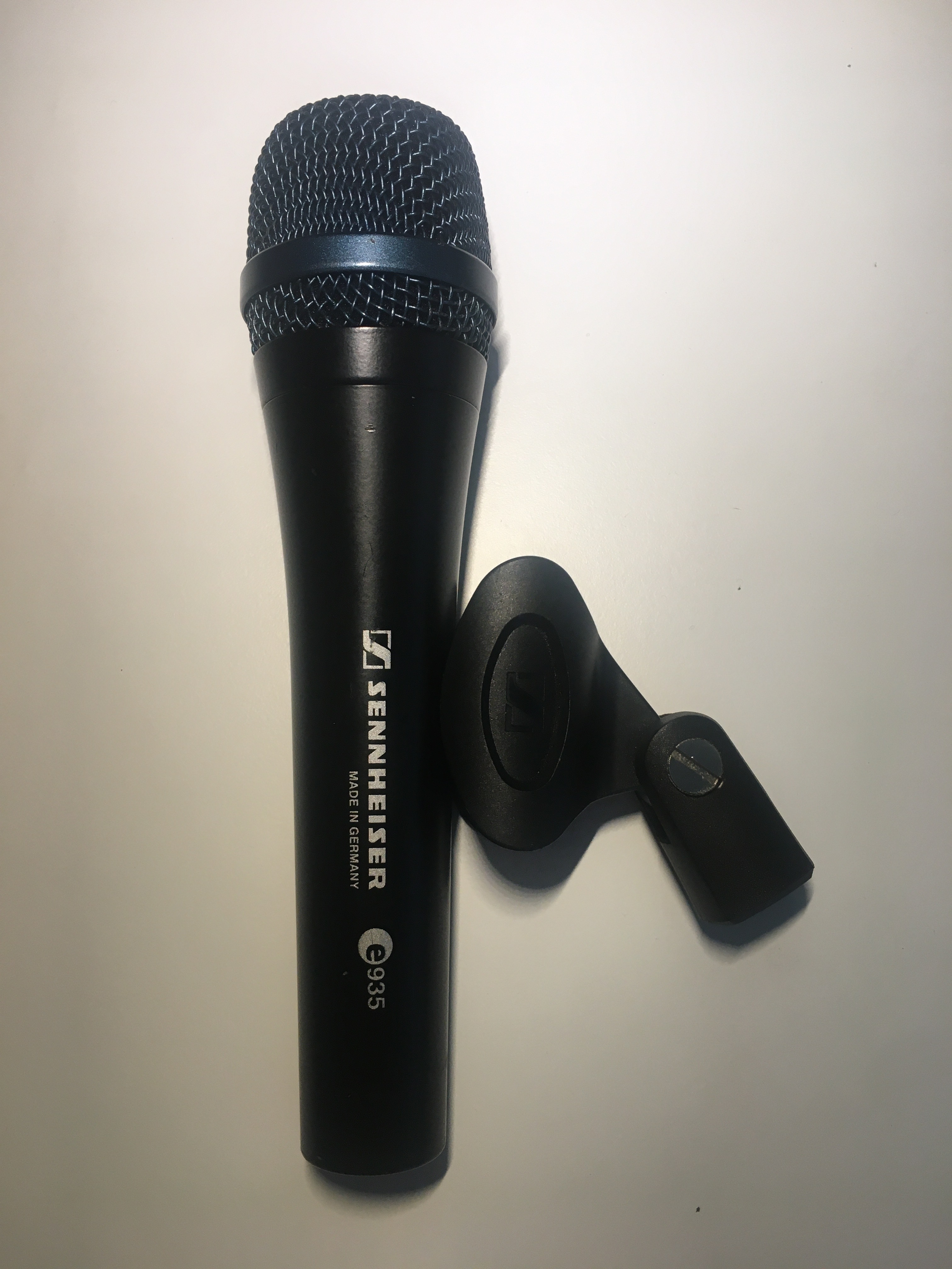 e 935 - Sennheiser e 935 - Audiofanzine