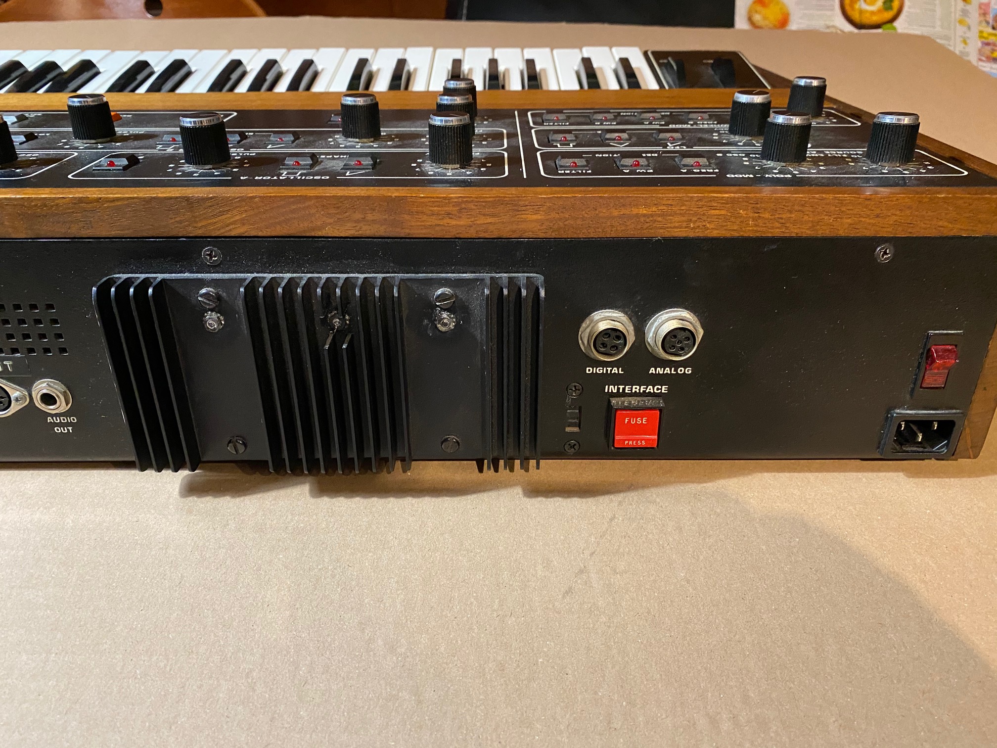 sequential-circuits-prophet-5-2903708.jpg