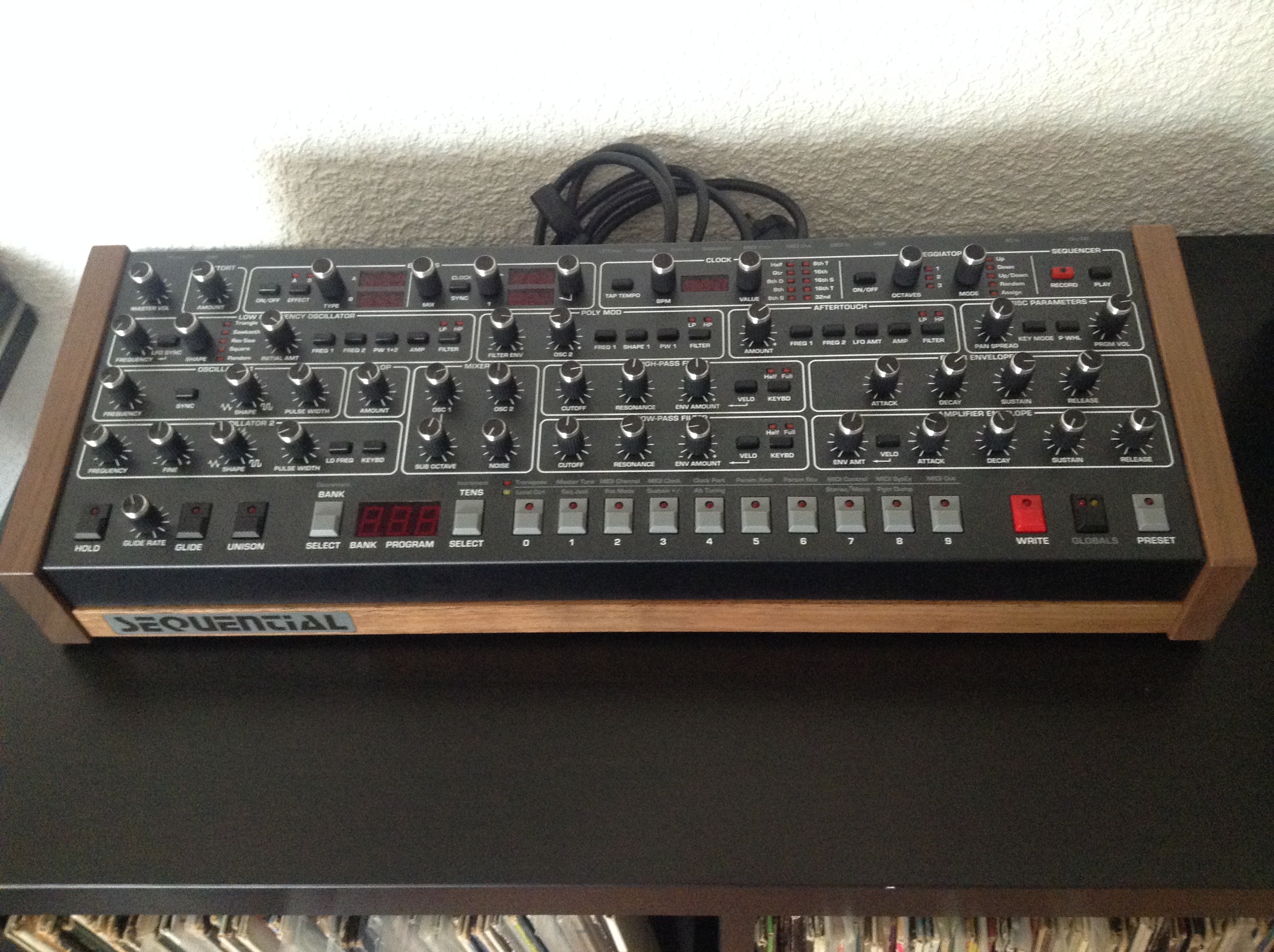 sequential circuits prophet 6