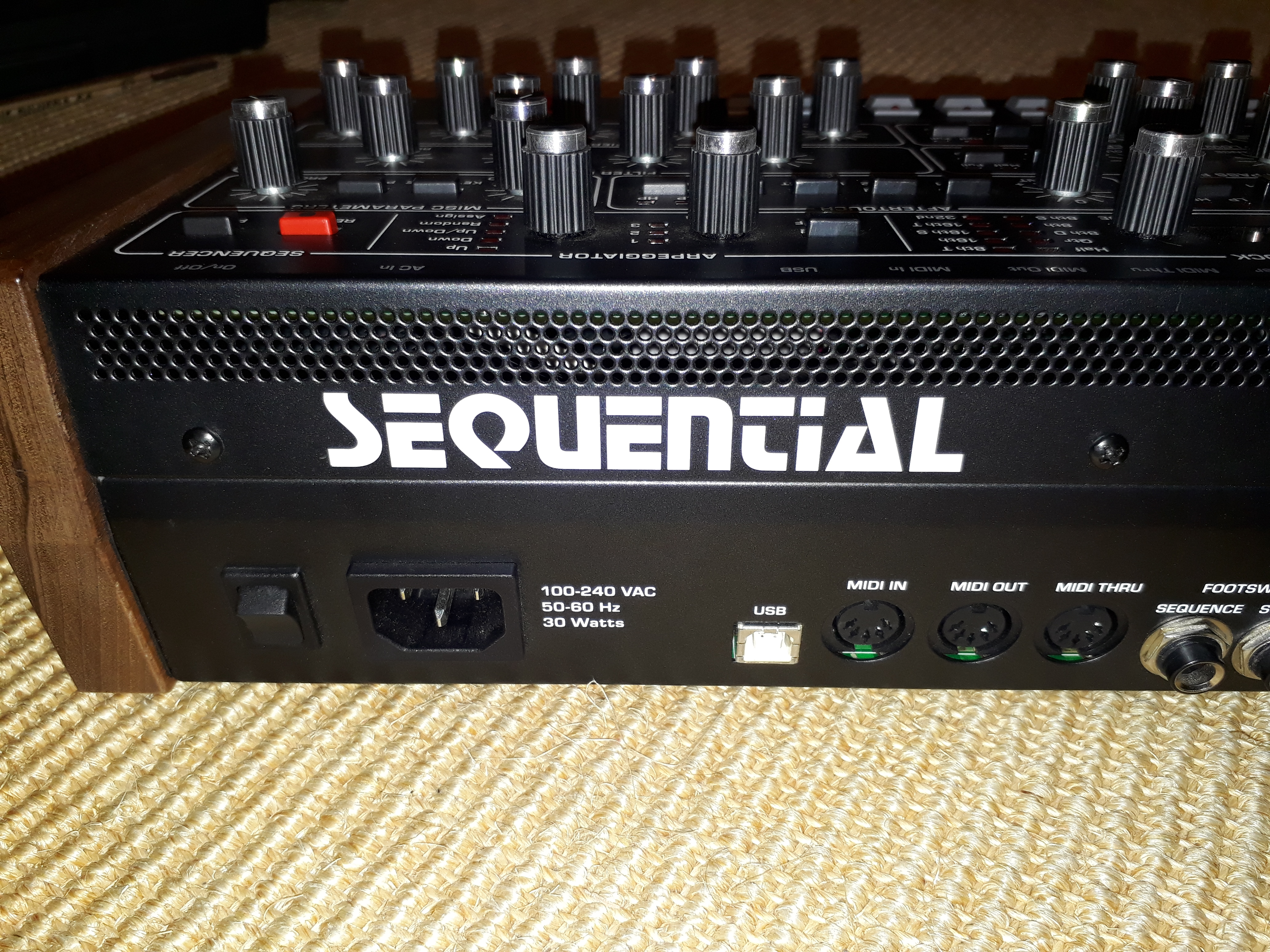 sequential circuits prophet 6