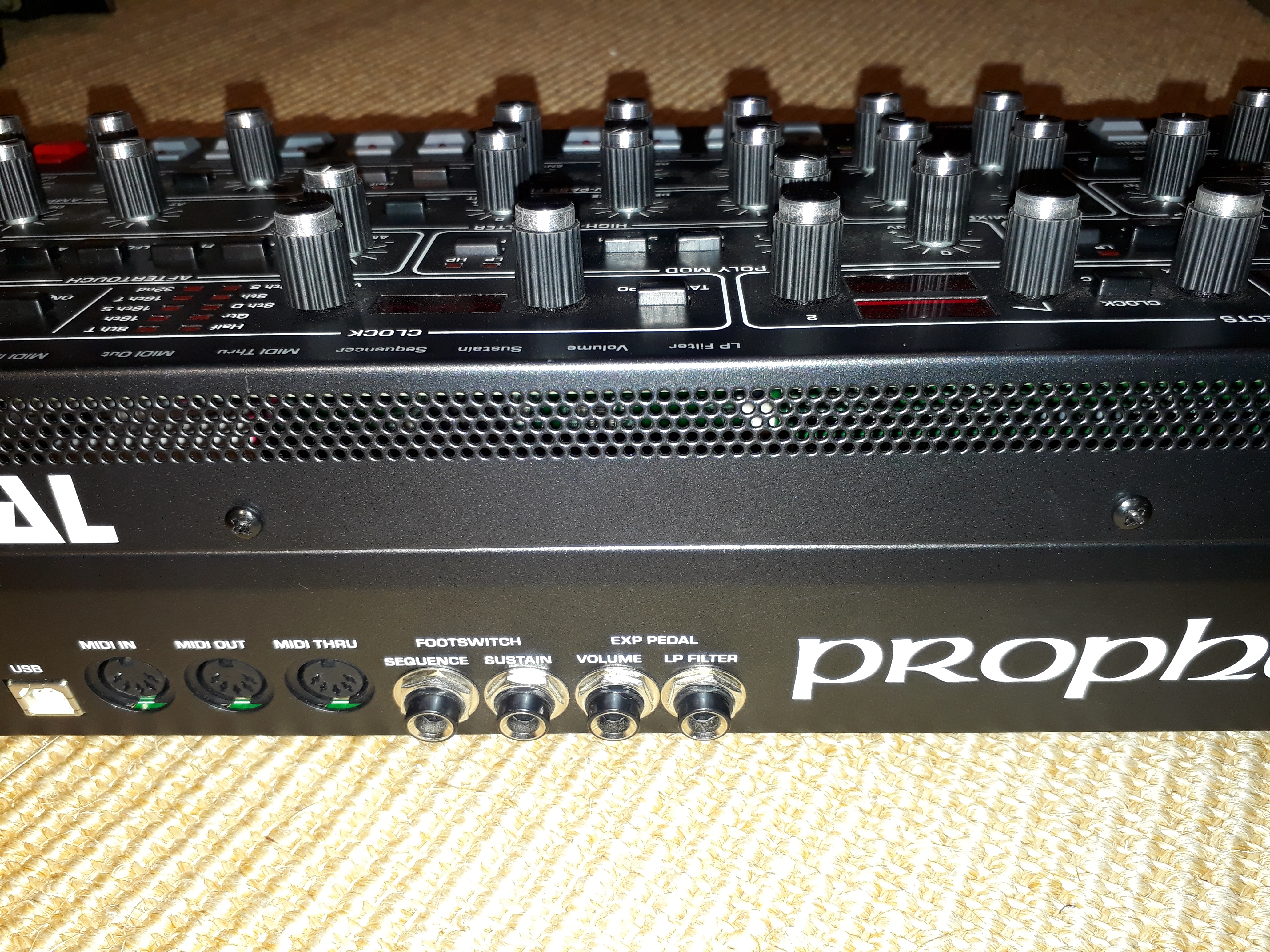 sequential circuits prophet 6