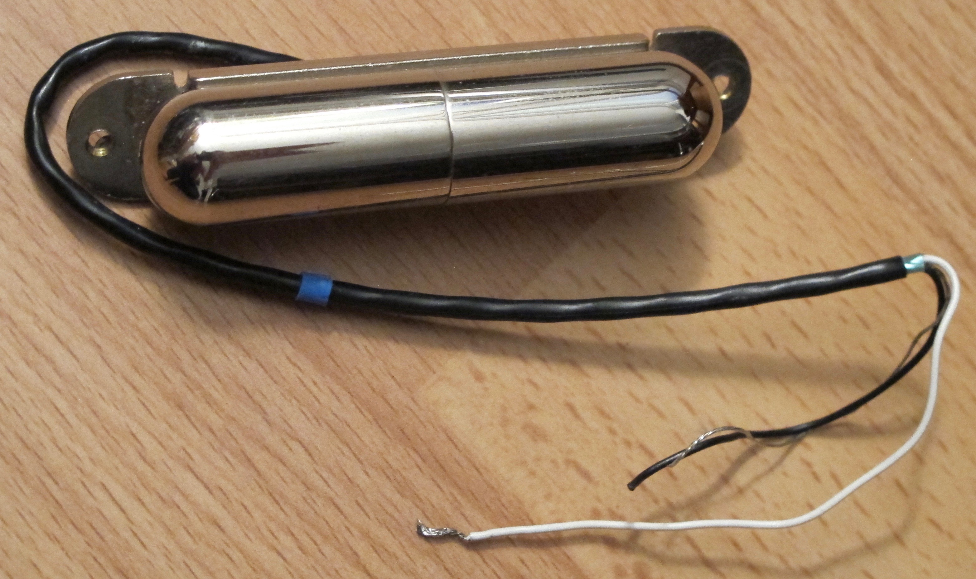 SLS1N Lipstick Tube for Strat Neck Seymour Duncan Audiofanzine