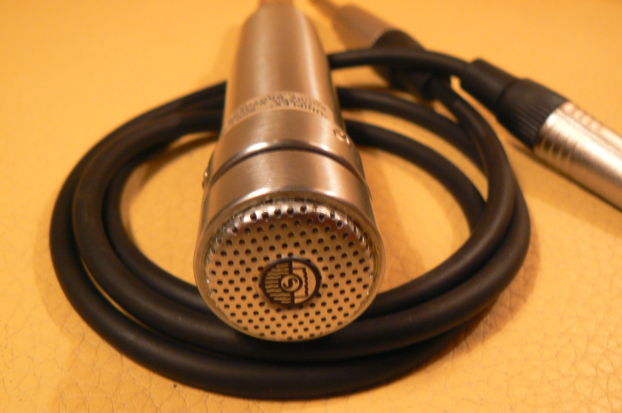 245 UNIPLEX CÉRAMIC Shure 245 Uniplex Céramic Audiofanzine