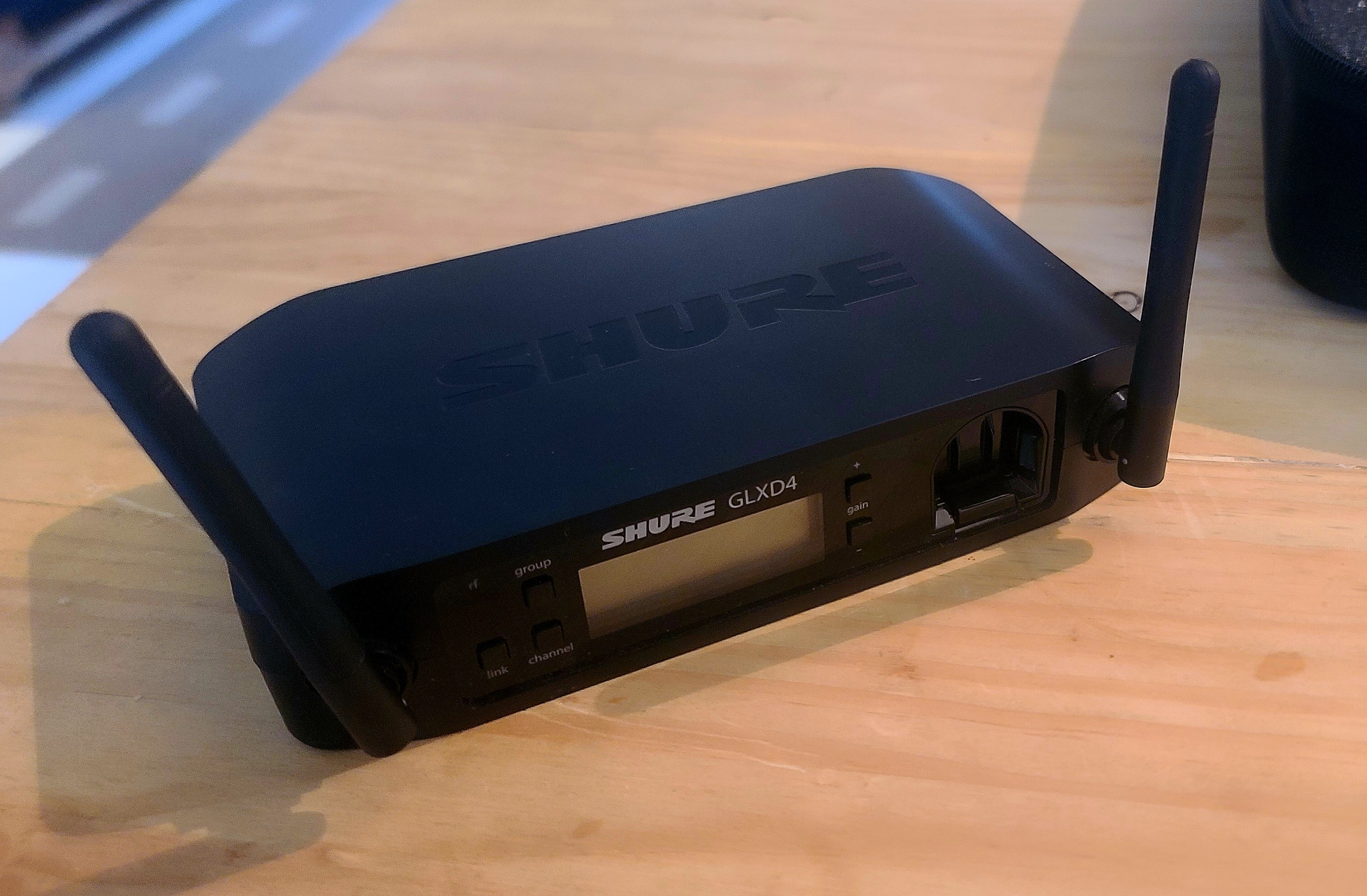 GLXD4 - Shure GLXD4 - Audiofanzine