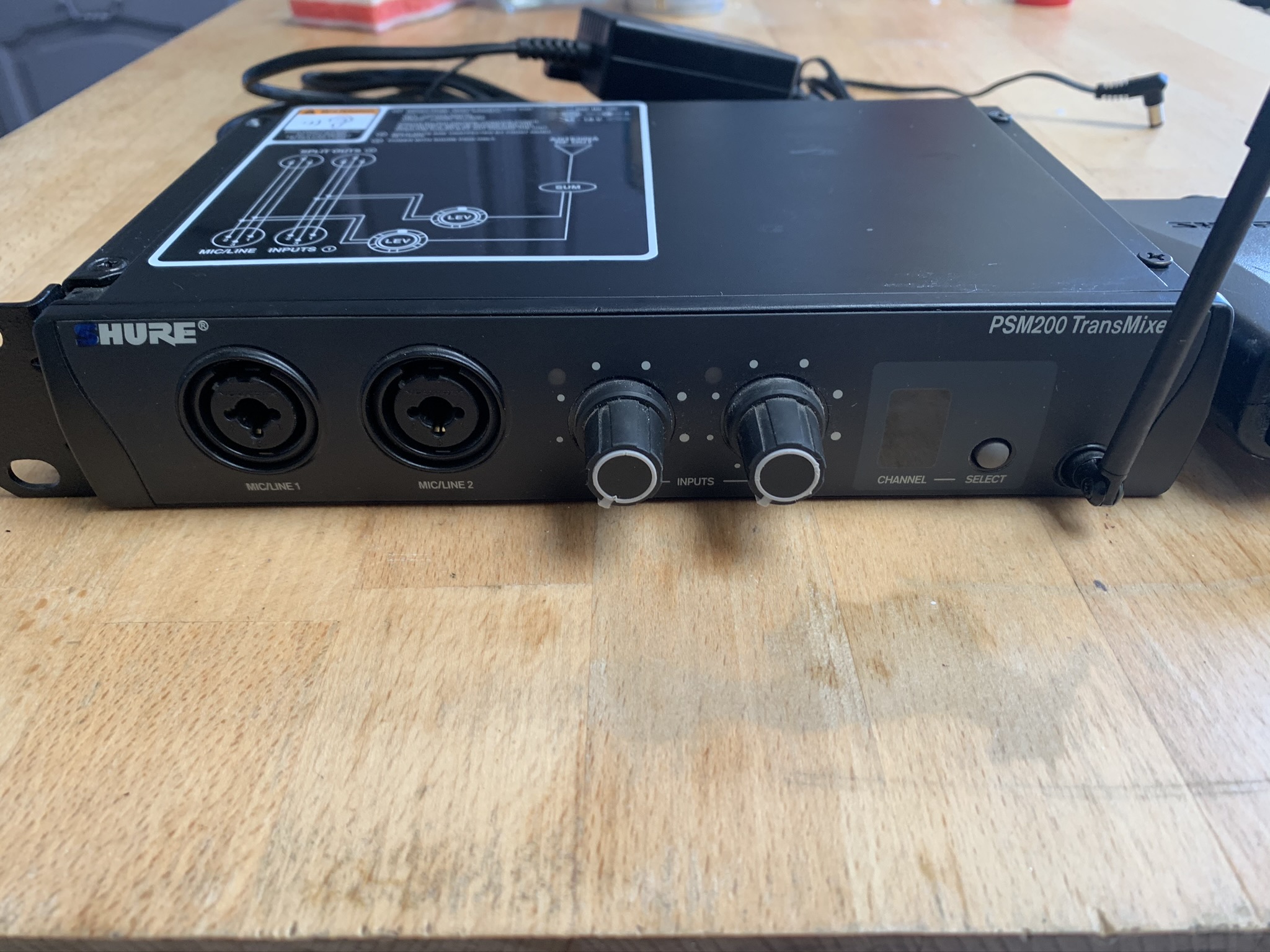 PSM 200 - Shure PSM 200 - Audiofanzine