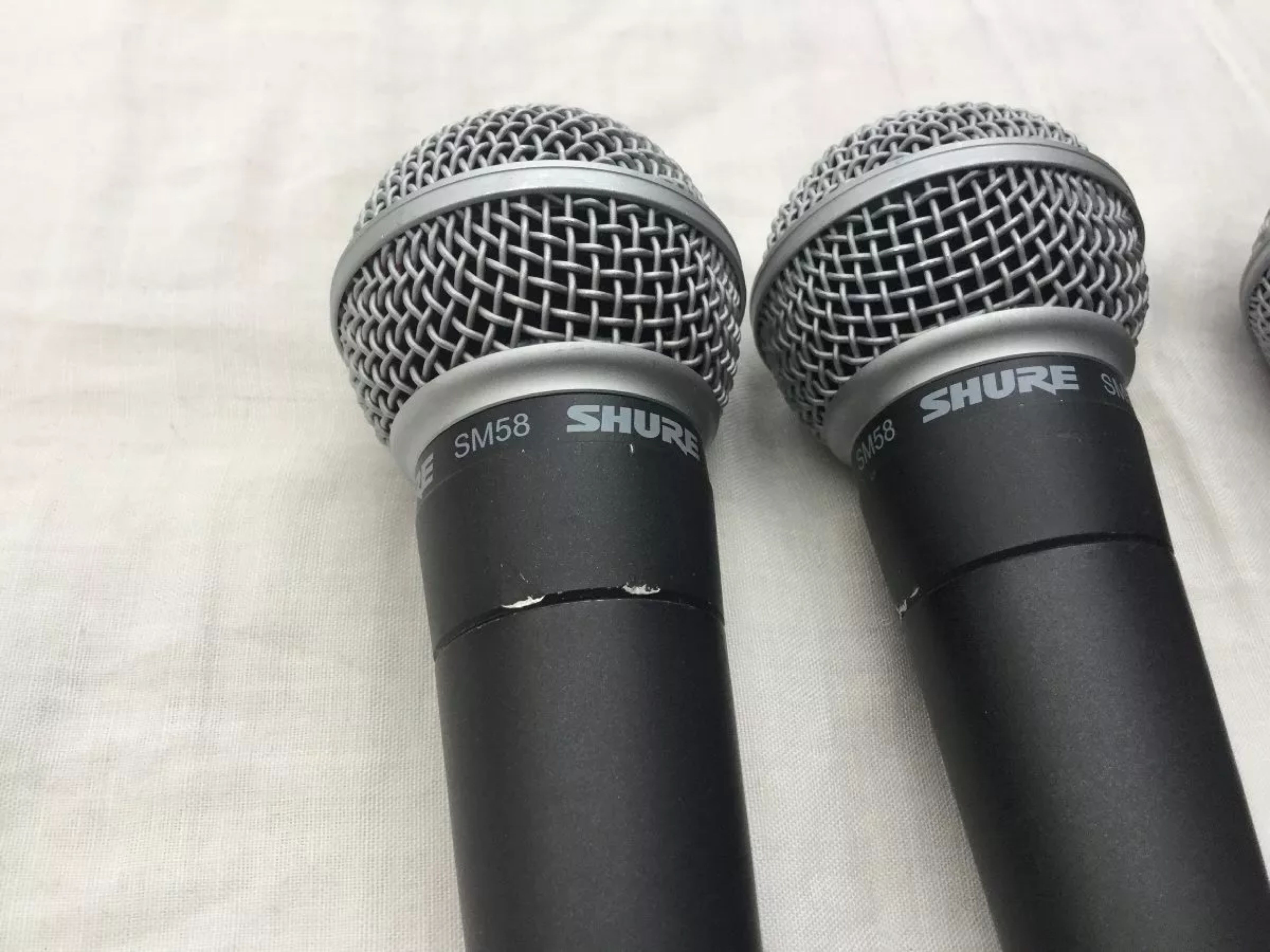 Фото микрофон shure sm58