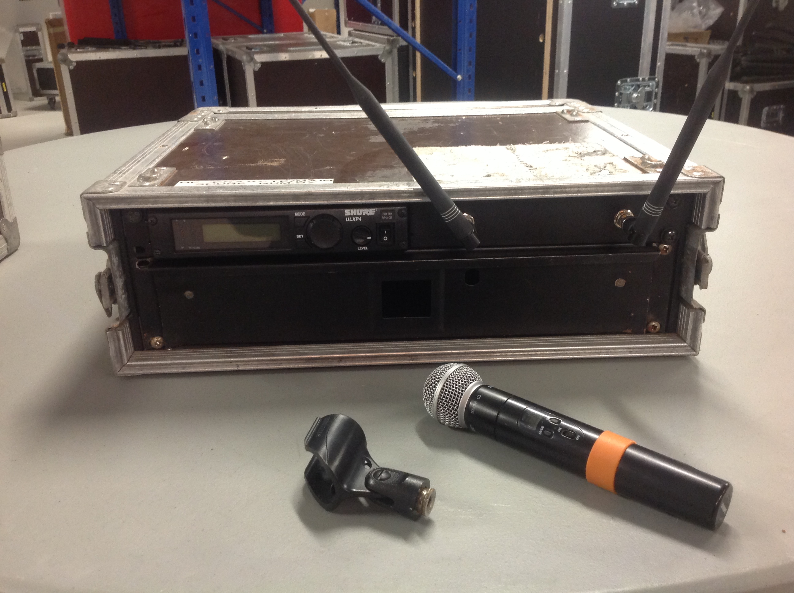 Shure UA845SWB image (1761030) Audiofanzine