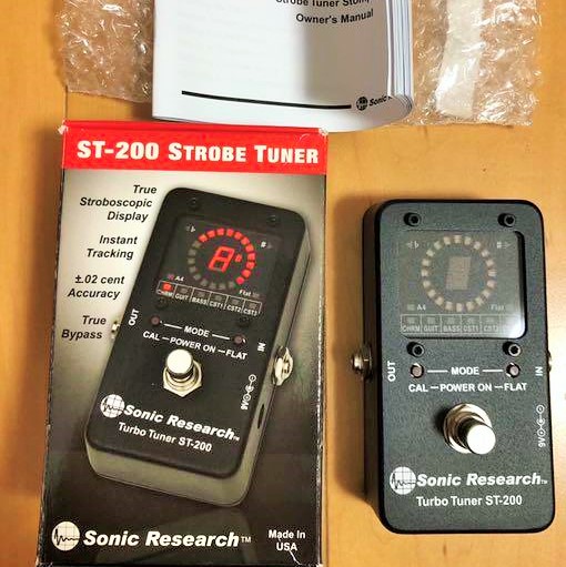 ST200 Stomp Box Strobe Tuner Sonic Research Audiofanzine