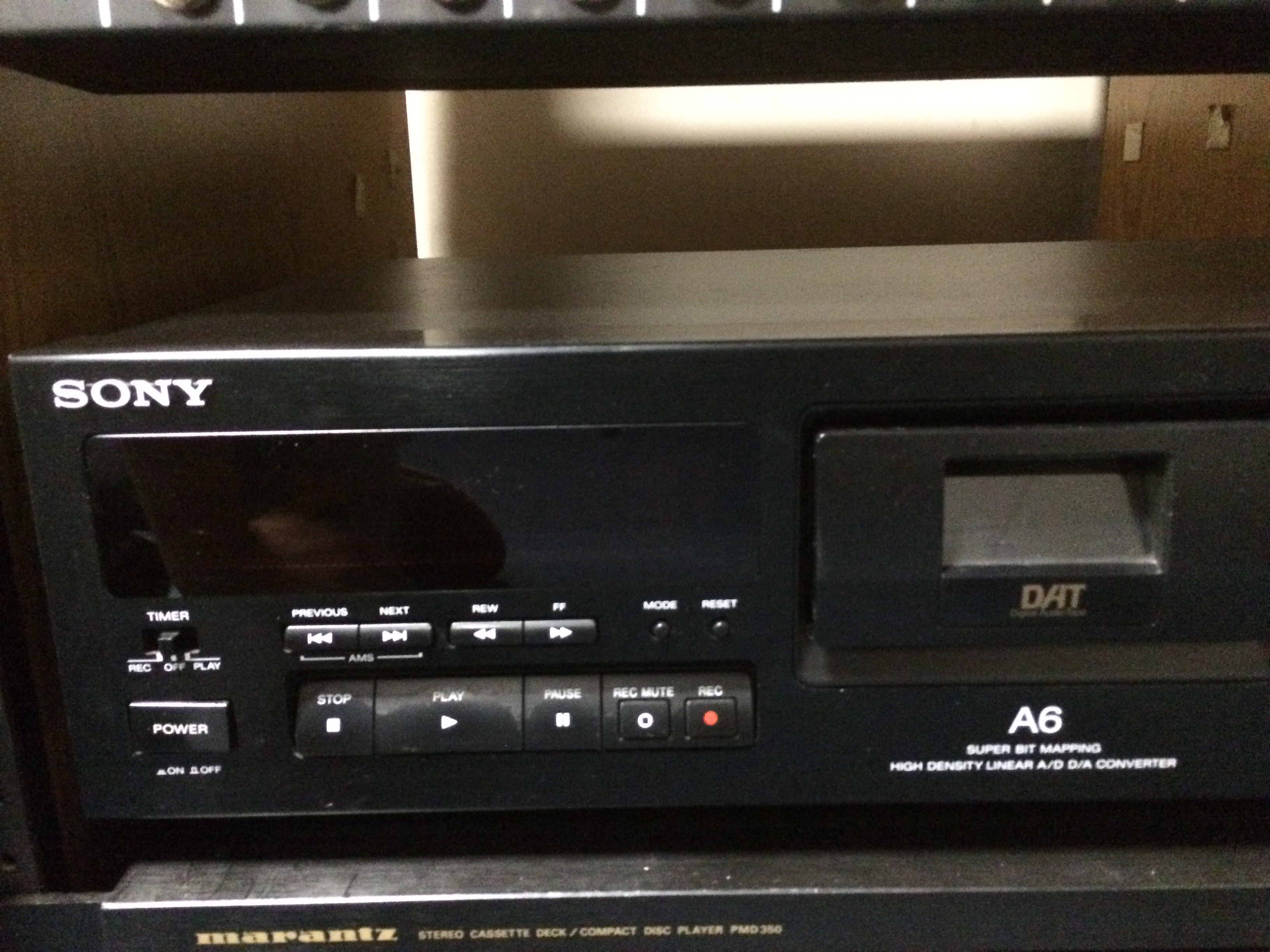 DTC-A6 - Sony DTC-A6 - Audiofanzine