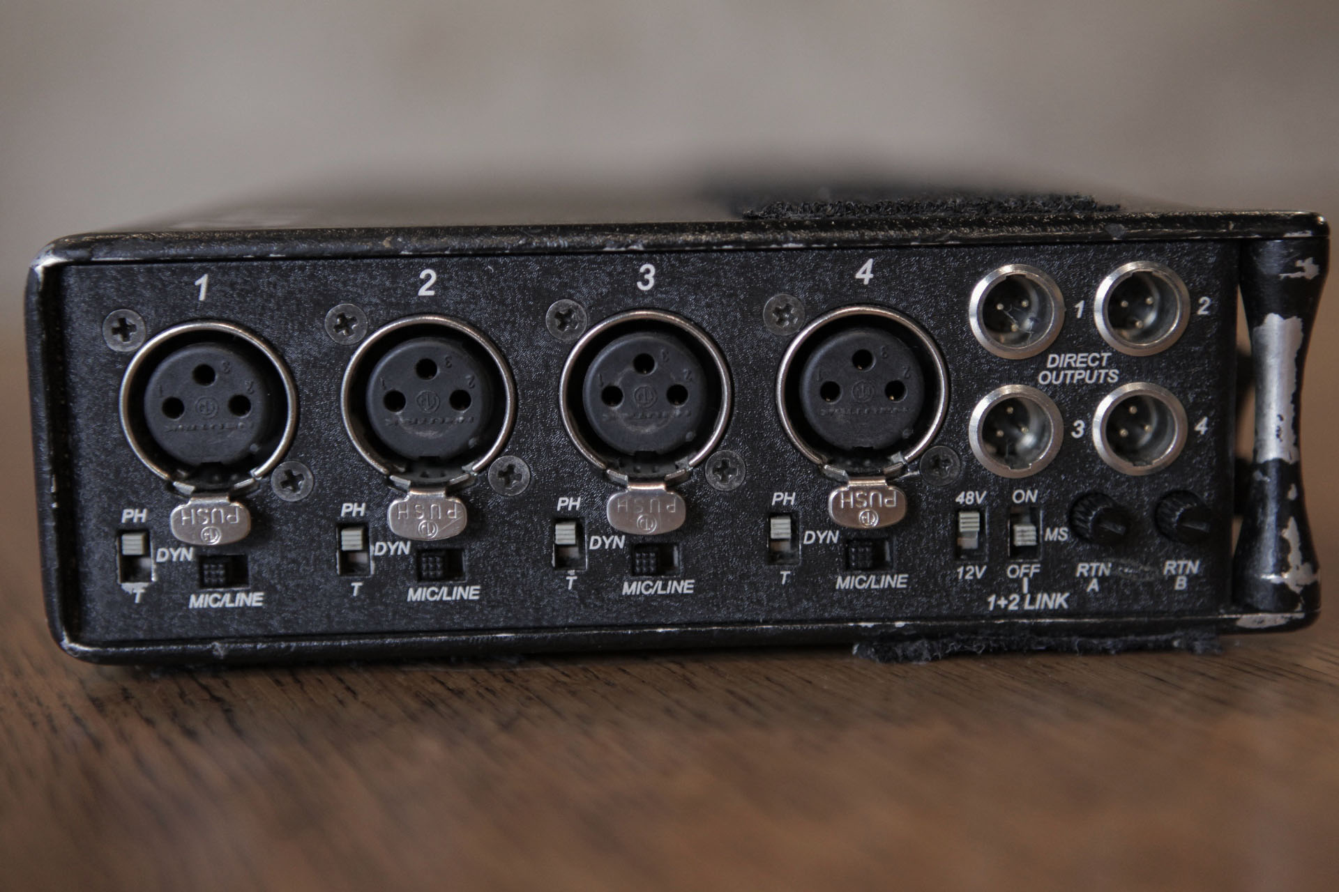 Photo Sound Devices 442 Sound Devices 442 MIXETTE BROADCAST DE