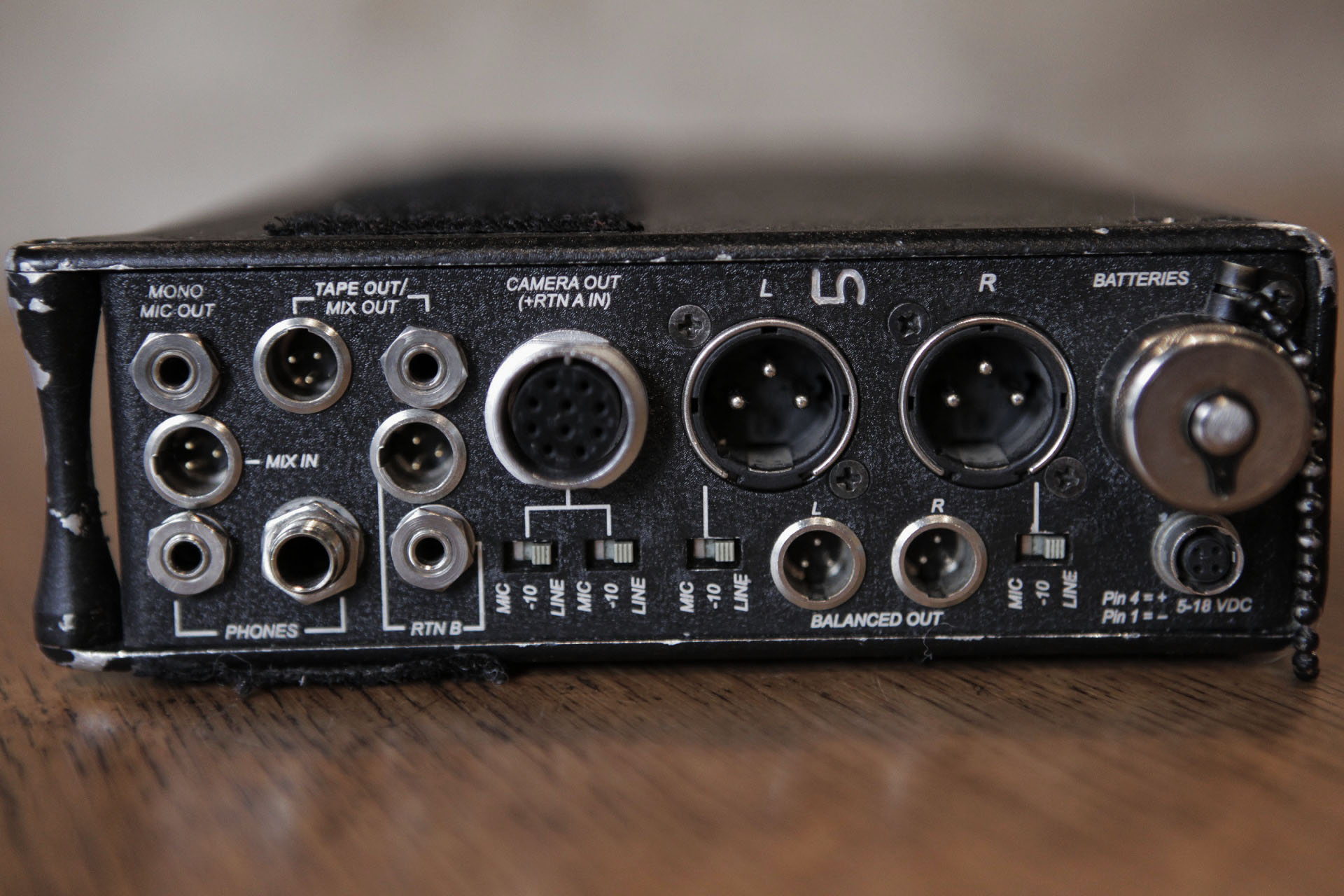 Photo Sound Devices 442 Sound Devices 442 MIXETTE BROADCAST DE