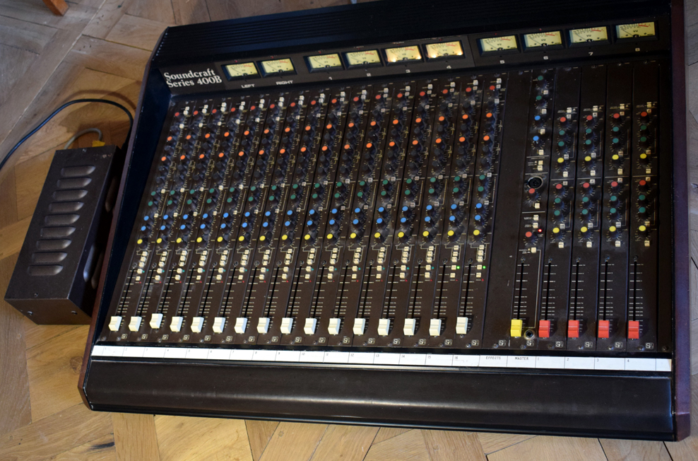 400B - Soundcraft 400B - Audiofanzine