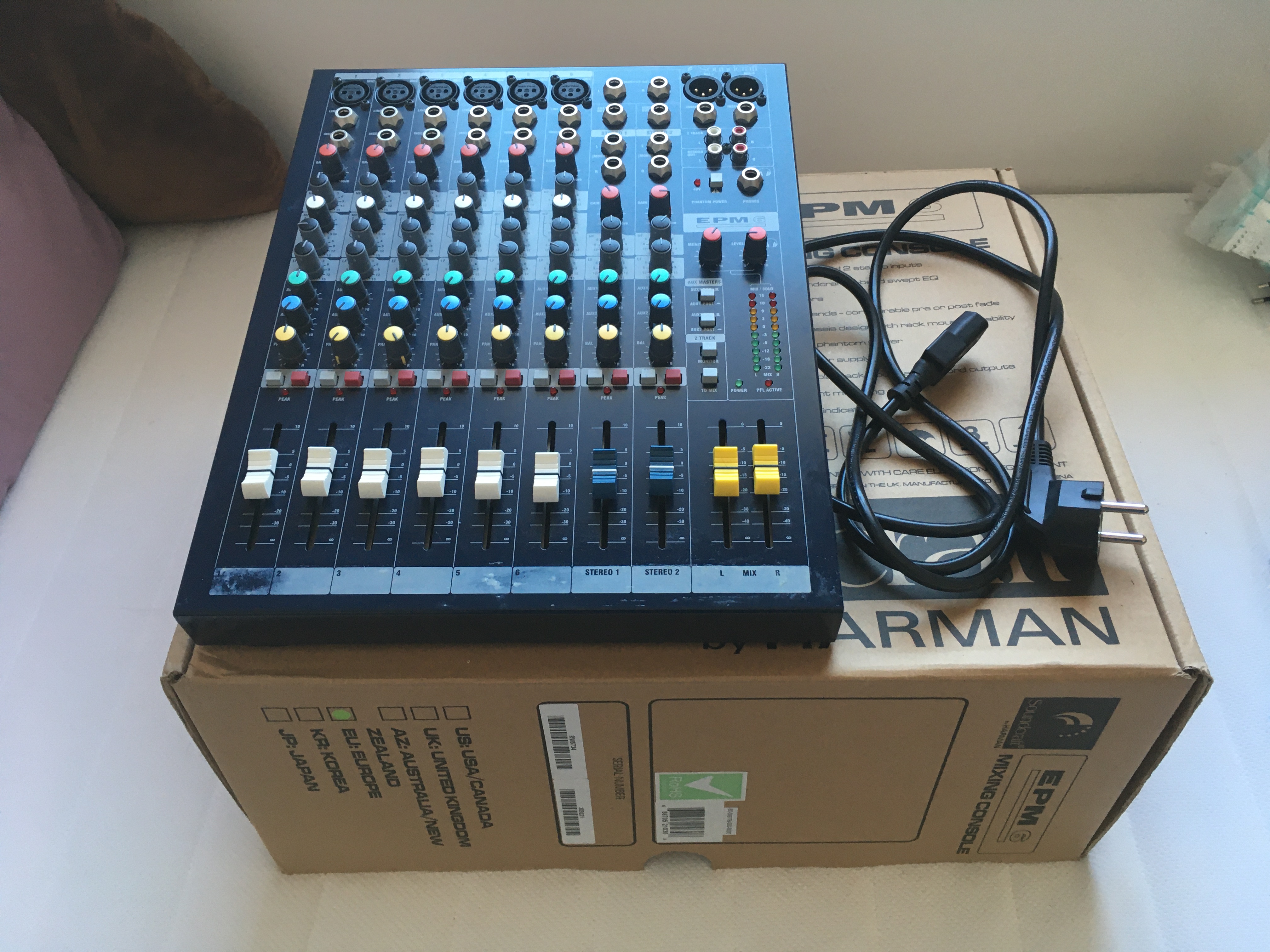 EPM6 - Soundcraft EPM6 - Audiofanzine EPM6 - Soundcraft EPM6 - Audiofanzine