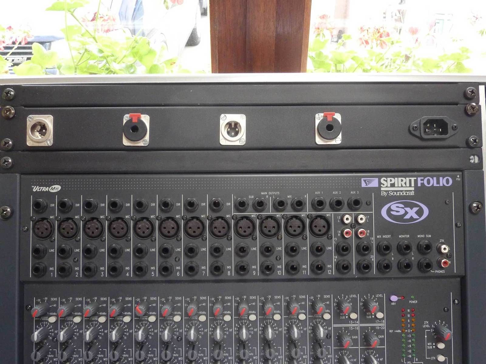 Photo Soundcraft Folio SX : Soundcraft Spirit Folio SX (#15201) - Audiofanzine