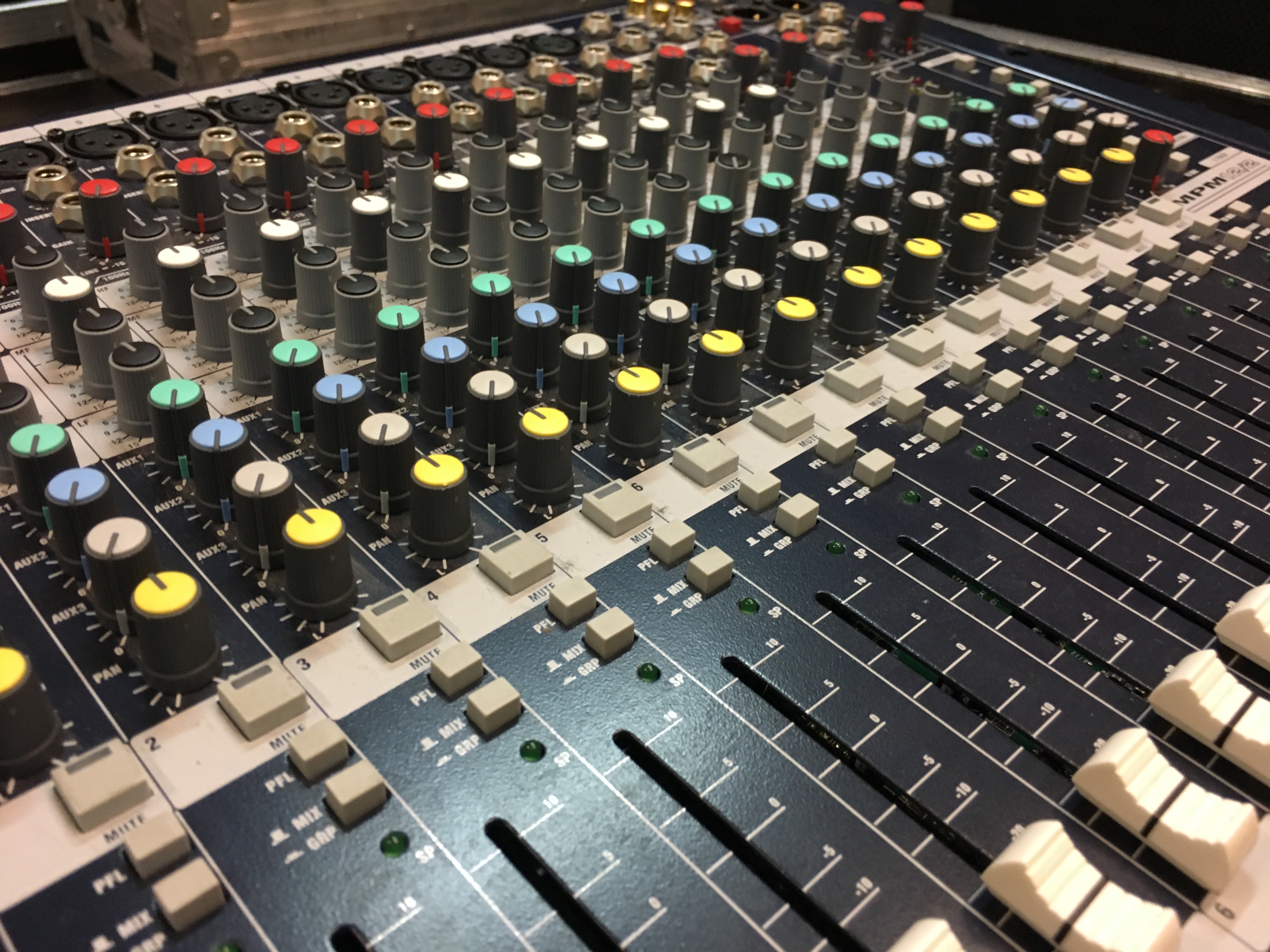 MPM12 - Soundcraft MPM12 - Audiofanzine