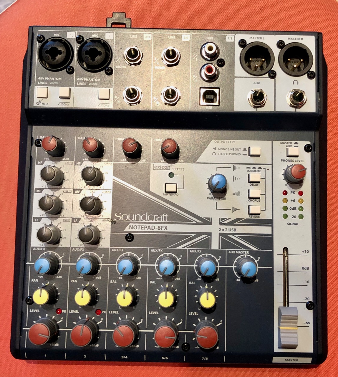 Notepad8FX Soundcraft Notepad8FX Audiofanzine