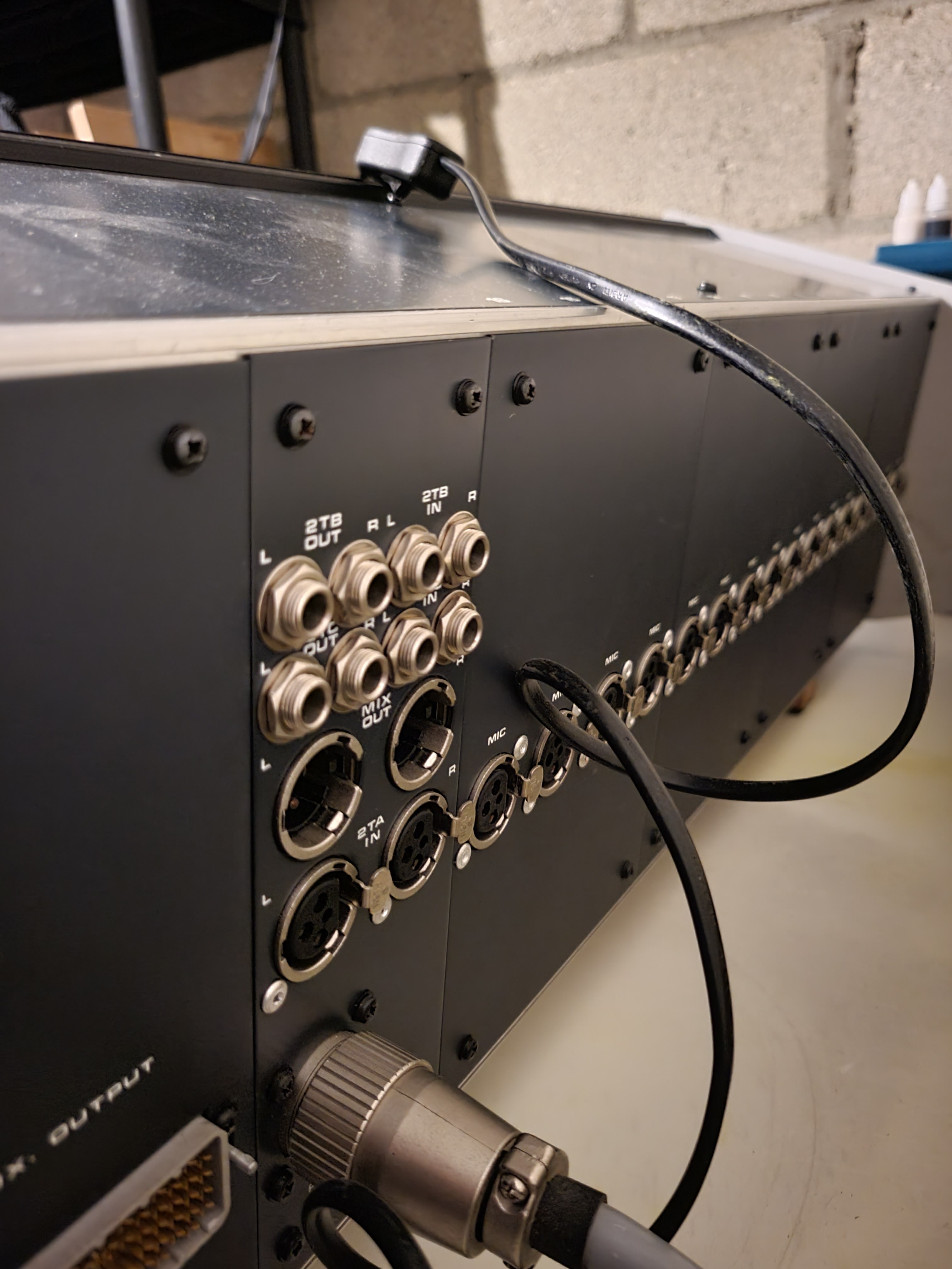 Series 600 Soundcraft Series 600 Audiofanzine