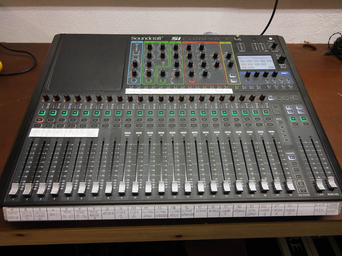 Soundcraft Si Compact 24 image (#755457) - Audiofanzine