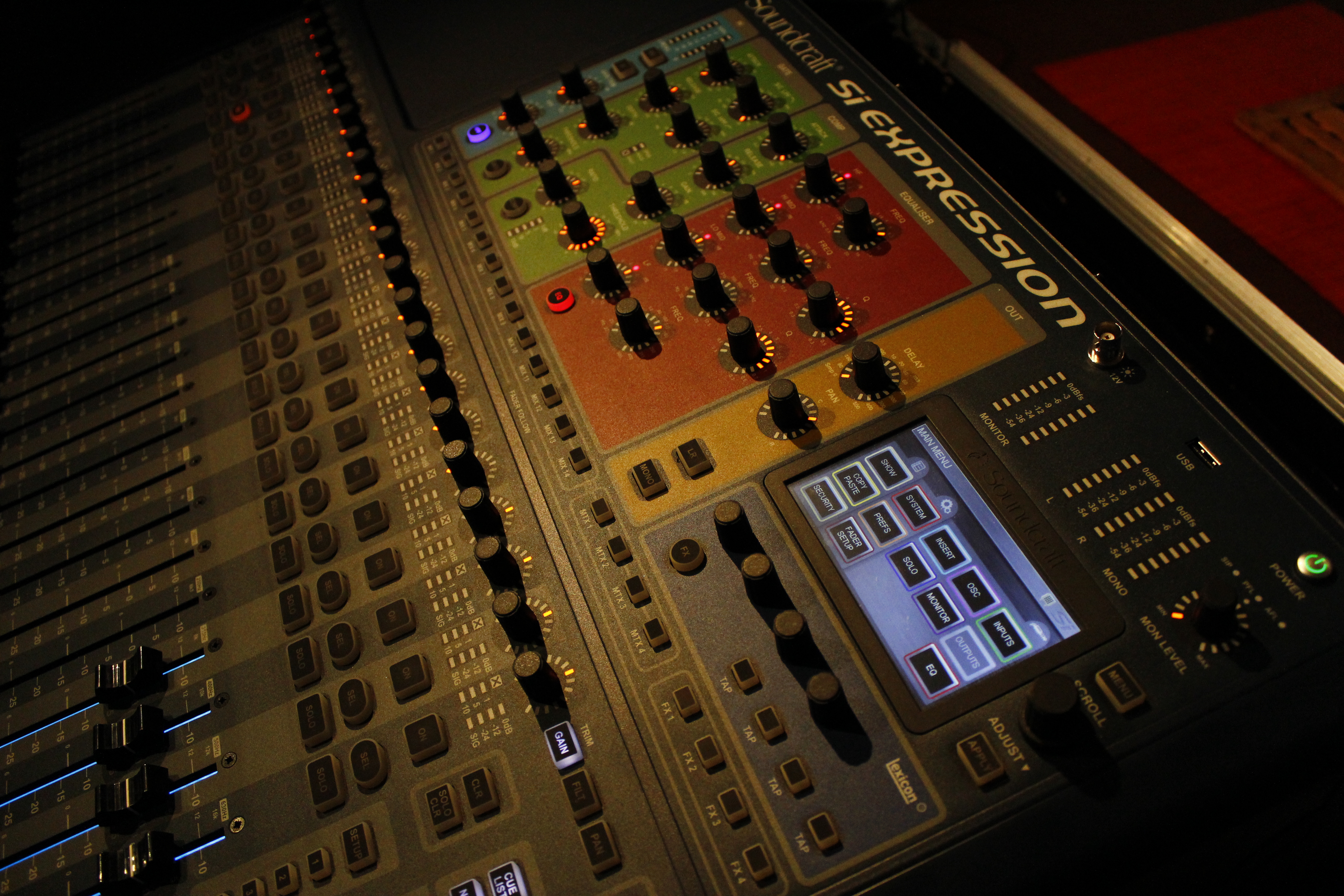 Soundcraft Si Expression 2 image (1724781) Audiofanzine