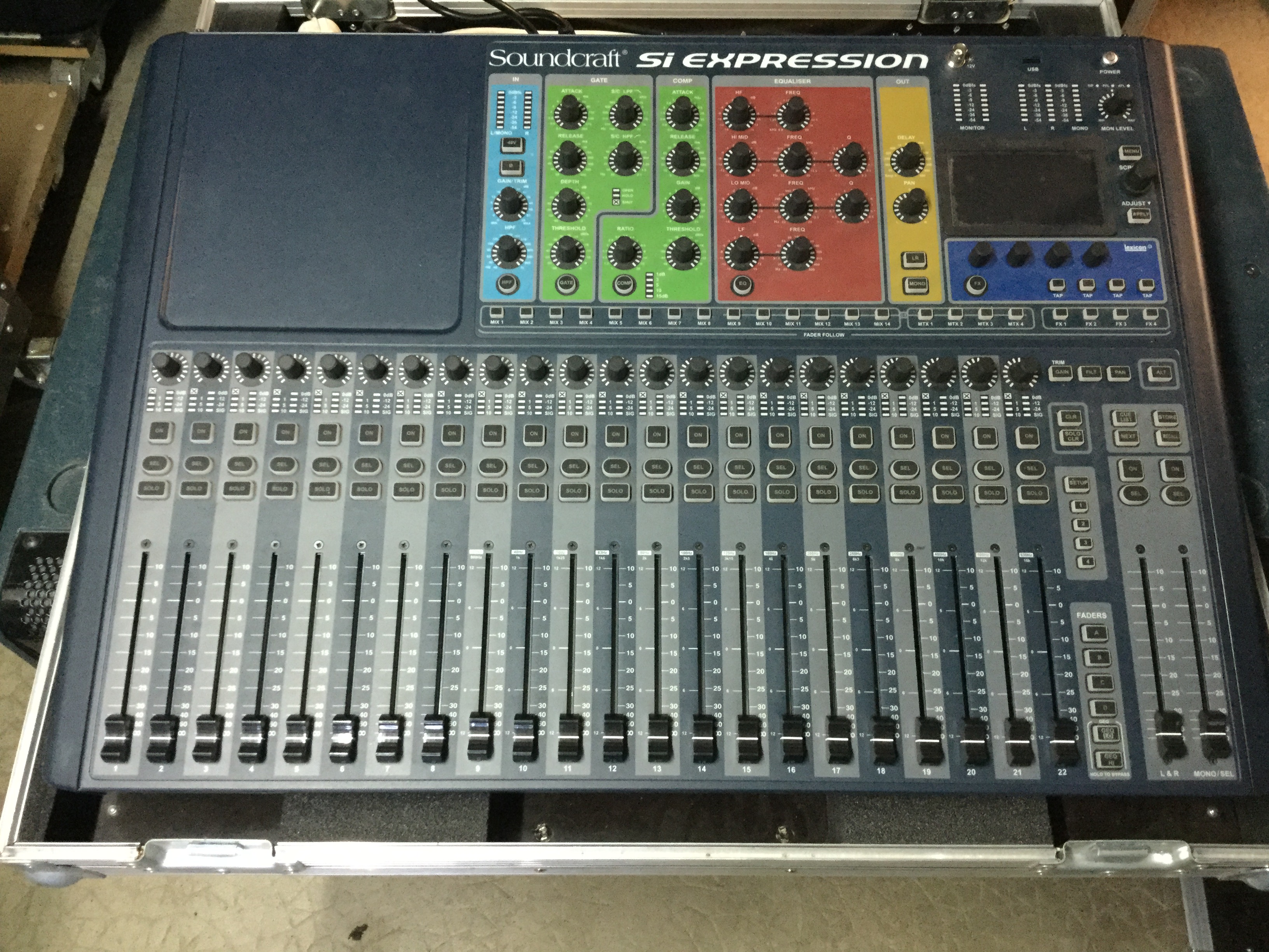 SI EXPRESSION 2 Soundcraft Si Expression 2 Audiofanzine