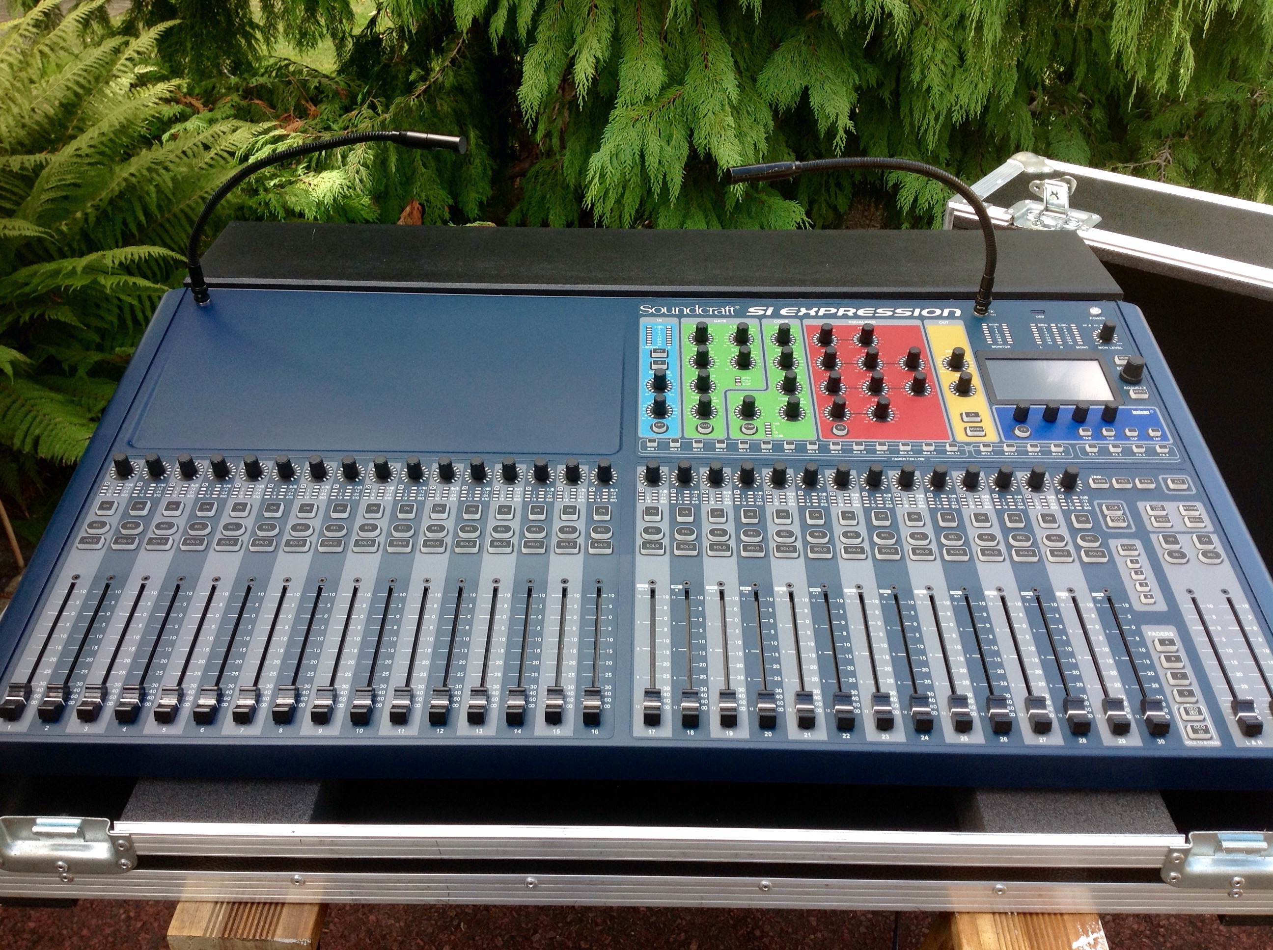 Soundcraft Si Expression 3 image (1173314) Audiofanzine