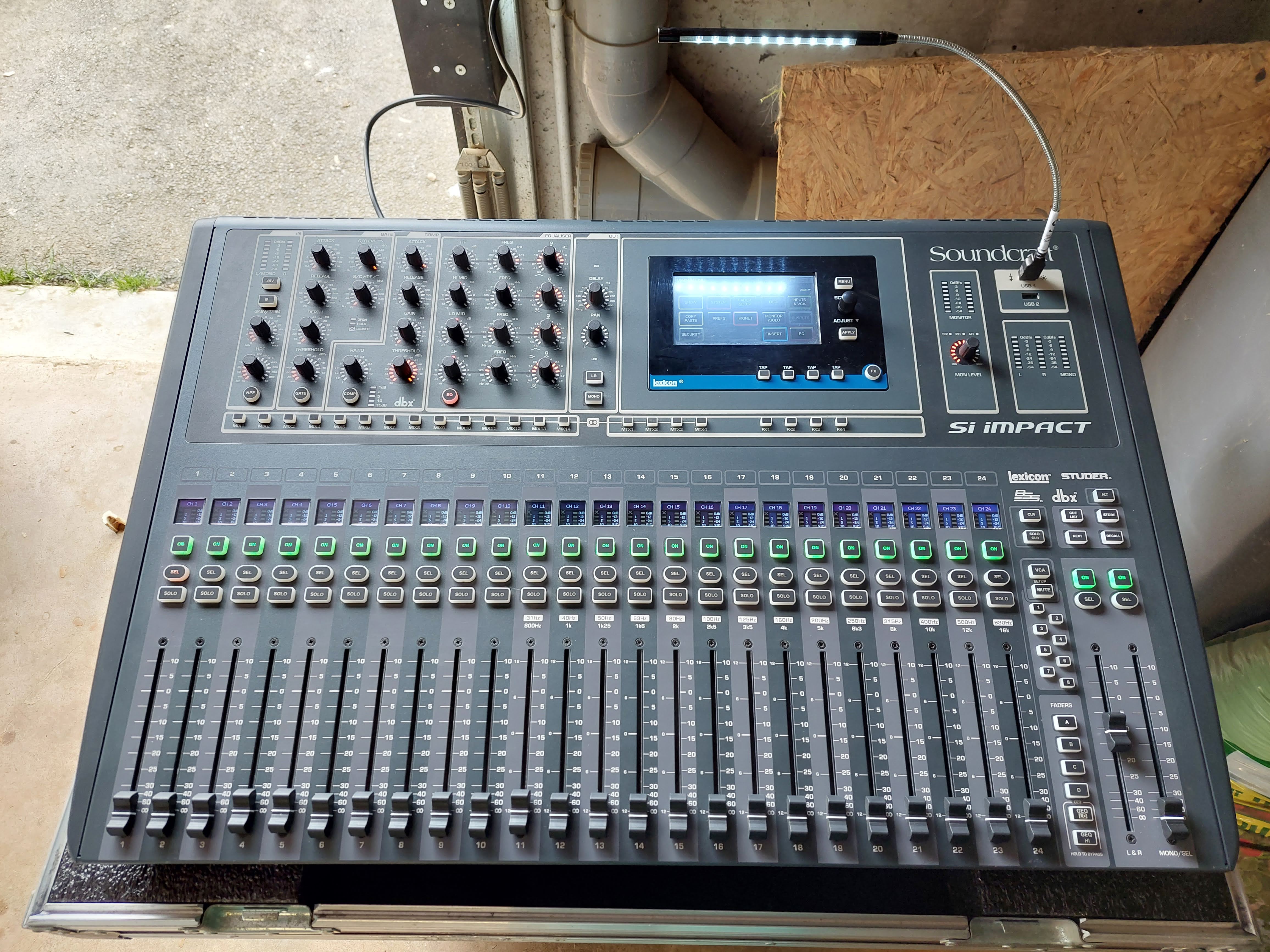 Si Impact Soundcraft Si Impact Audiofanzine