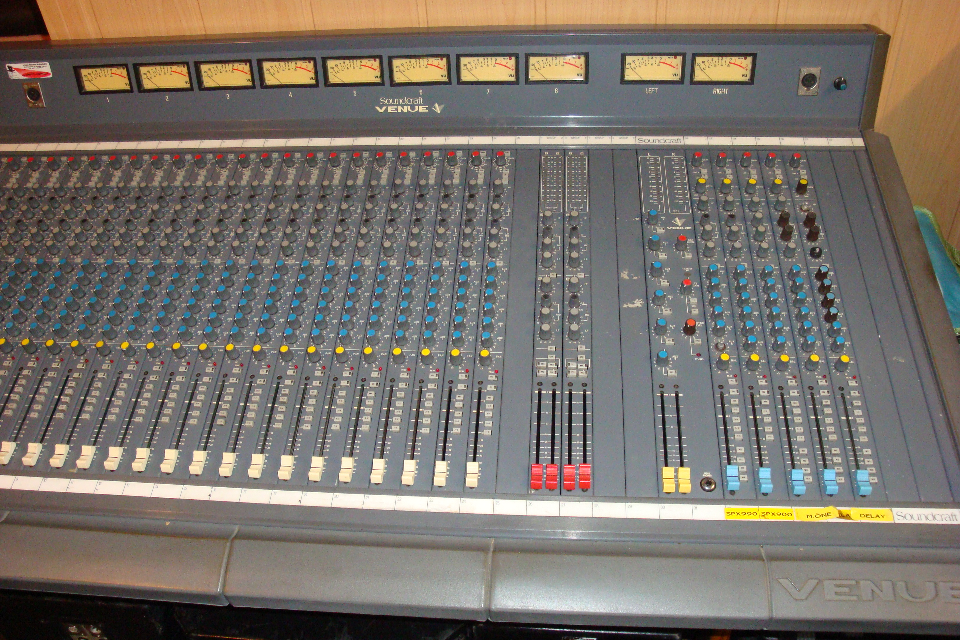 Soundcraft Venue Theatre 2482 image (805229) Audiofanzine