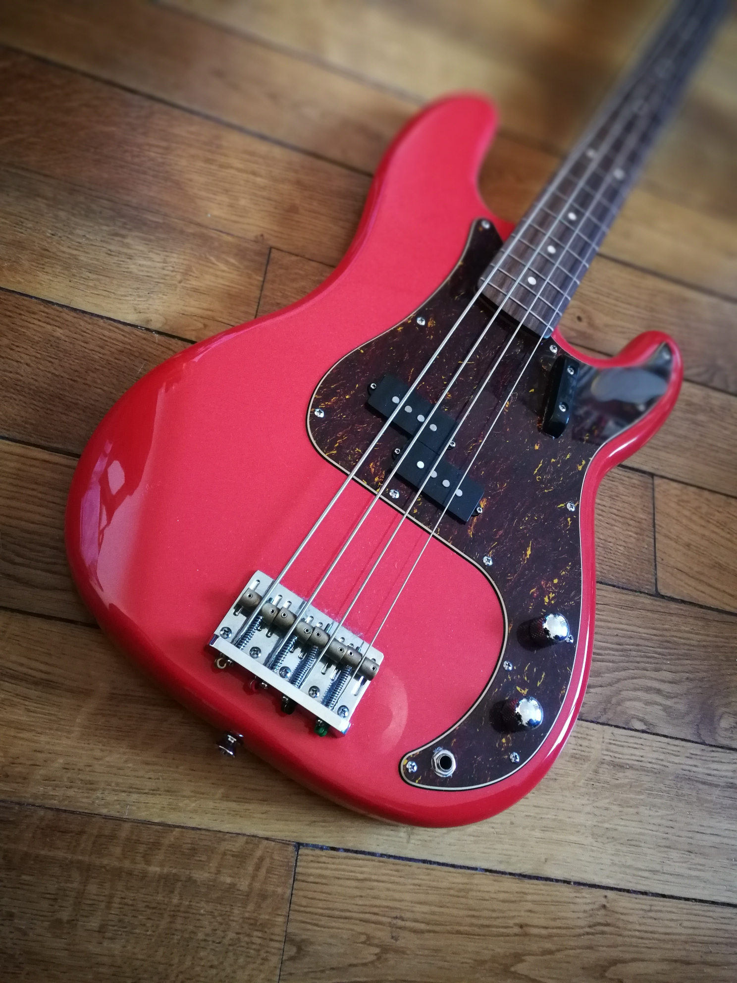 Classic Vibe Precision Bass '60s Squier