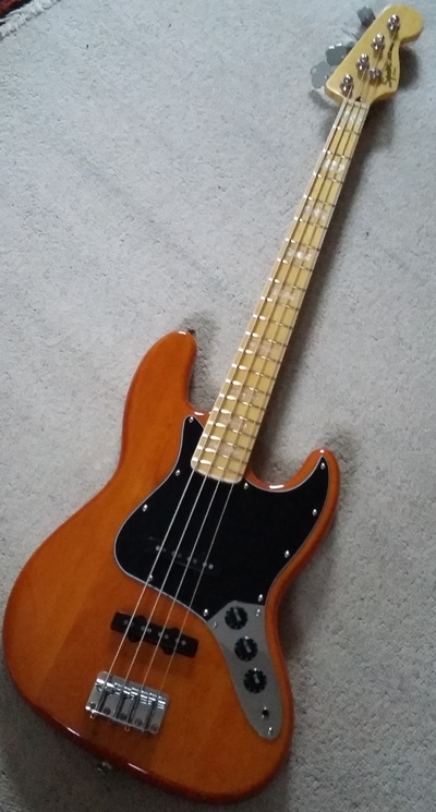 squier-jazz-bass-vintage-modified-77-amb-1404637.jpg
