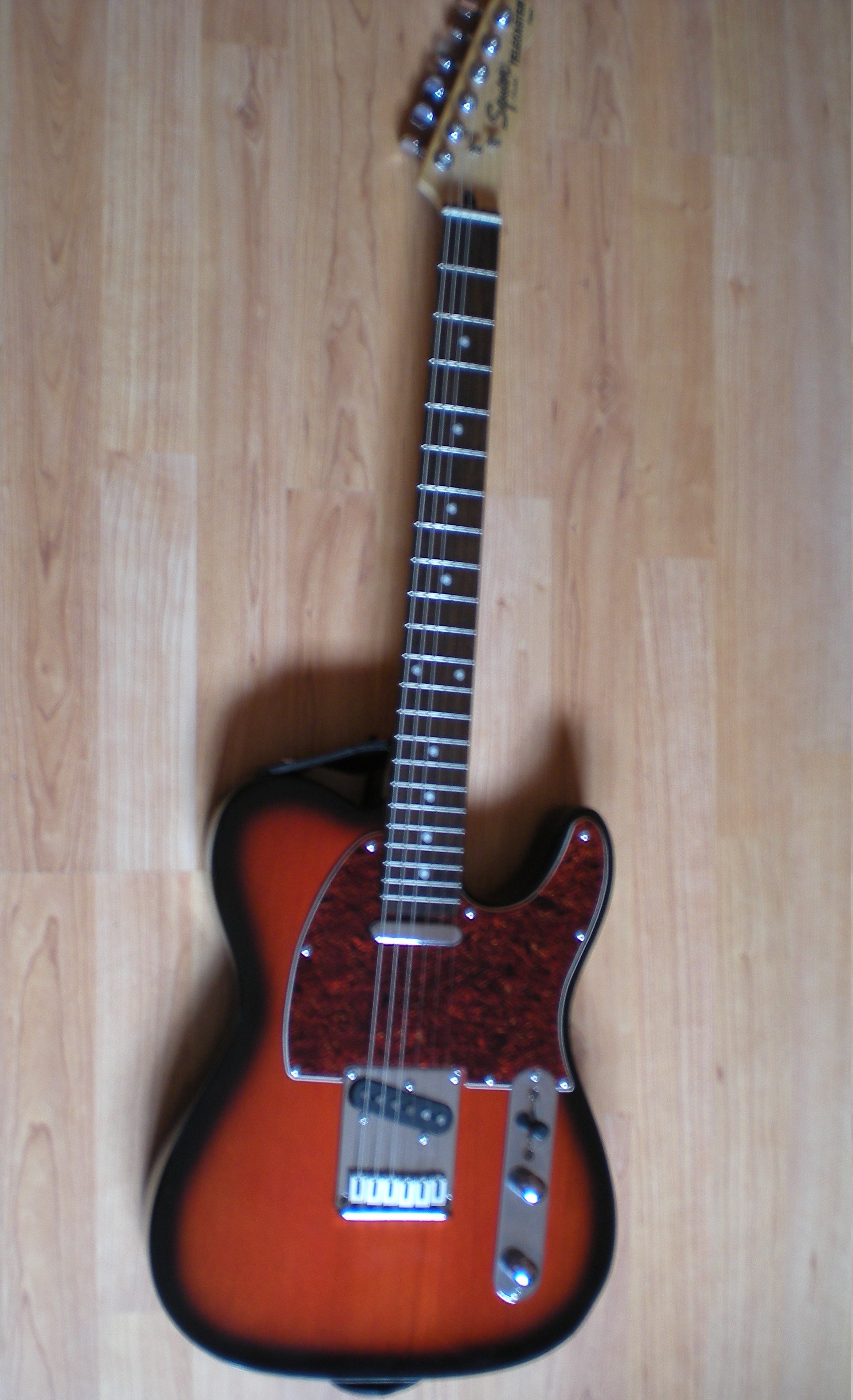 Photo Squier Standard Tele Squier Standard Telecaster Antique Burst Rosewood (719254