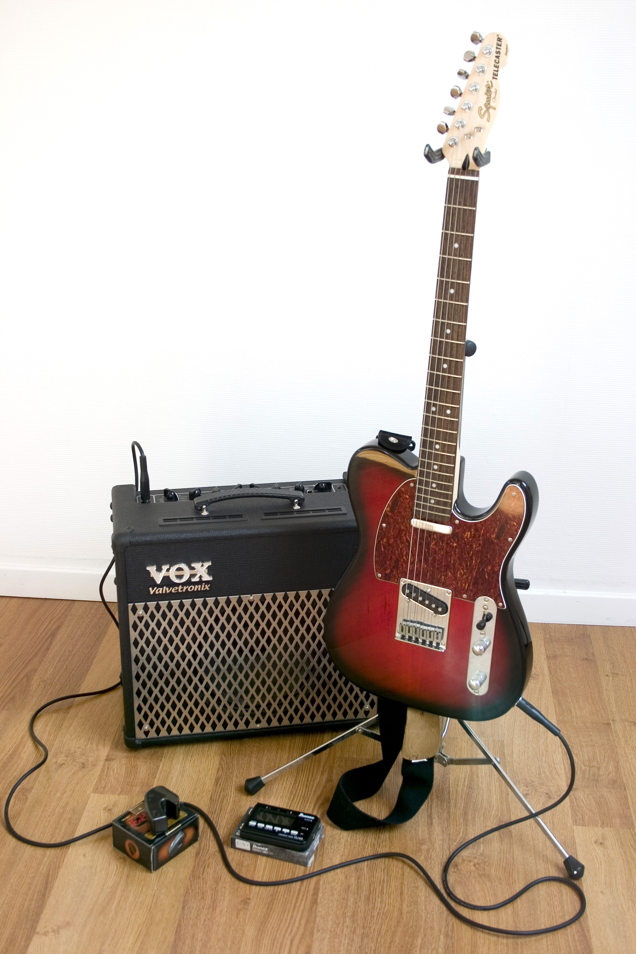 Photo Squier Standard Tele Squier Standard Telecaster Antique Burst Rosewood (832879