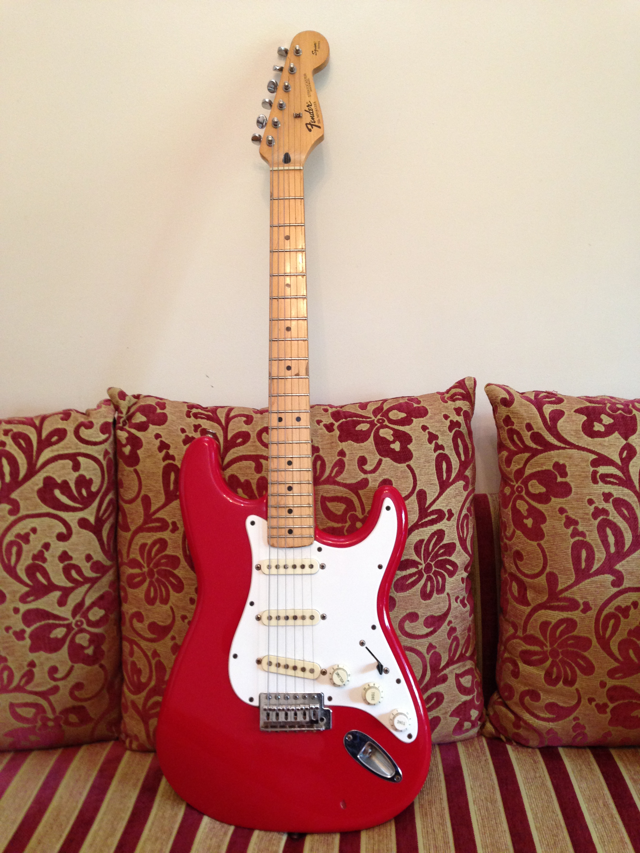 Photo Squier Stratocaster (Made in Mexico) Squier Stratocaster Mexico