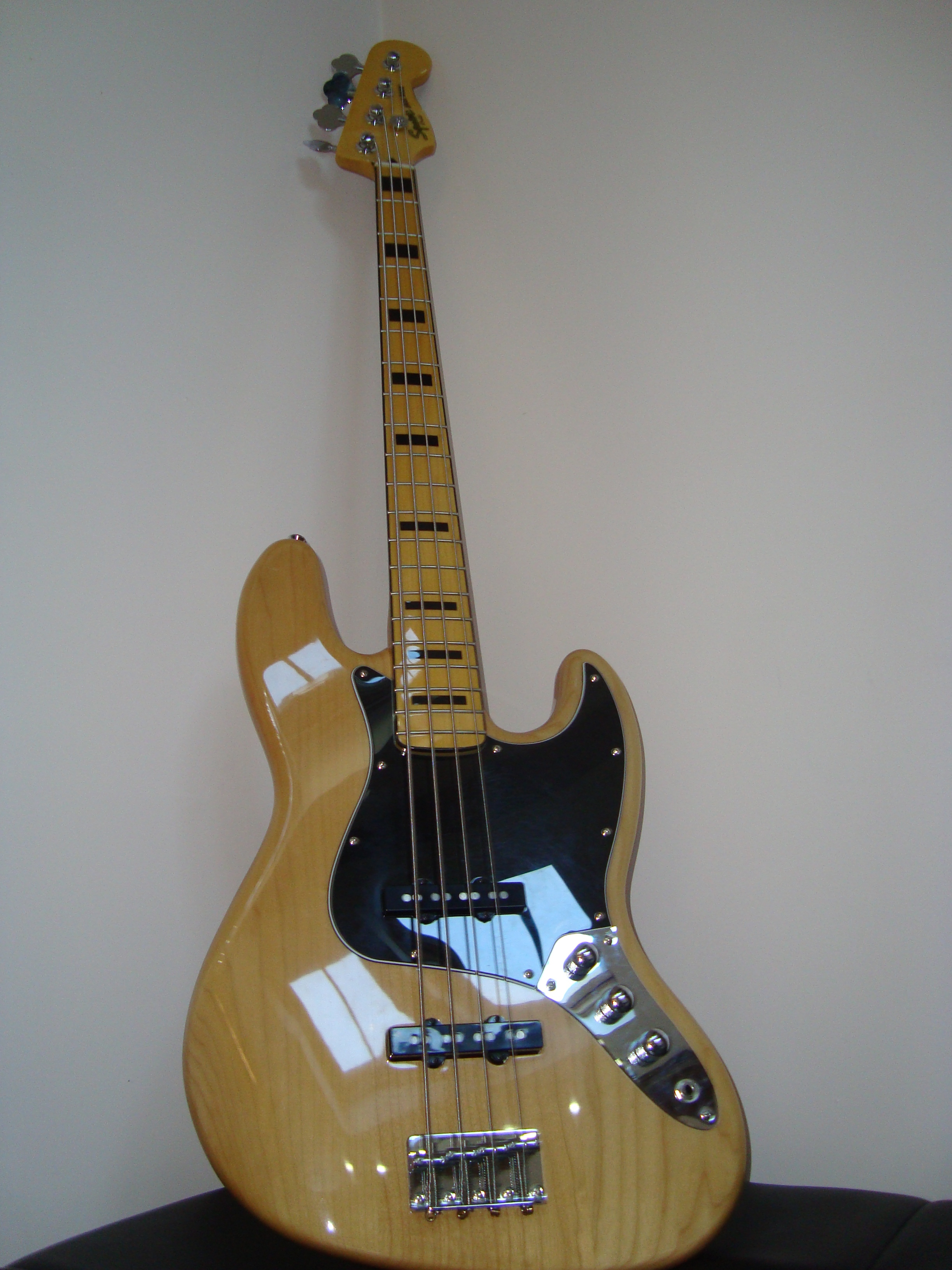 Photo Squier Vintage Modified Jazz Bass 70s Squier Vintage Modified Jazz Bass 70s Natural