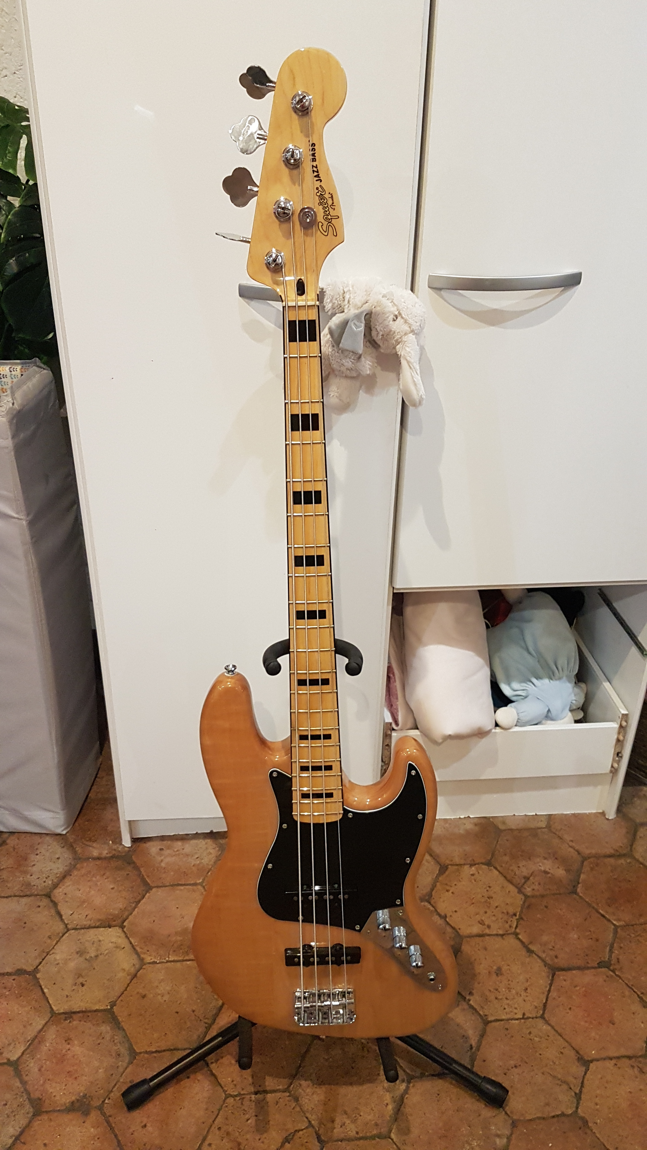 Vintage Modified Jazz Bass '70s Squier Audiofanzine