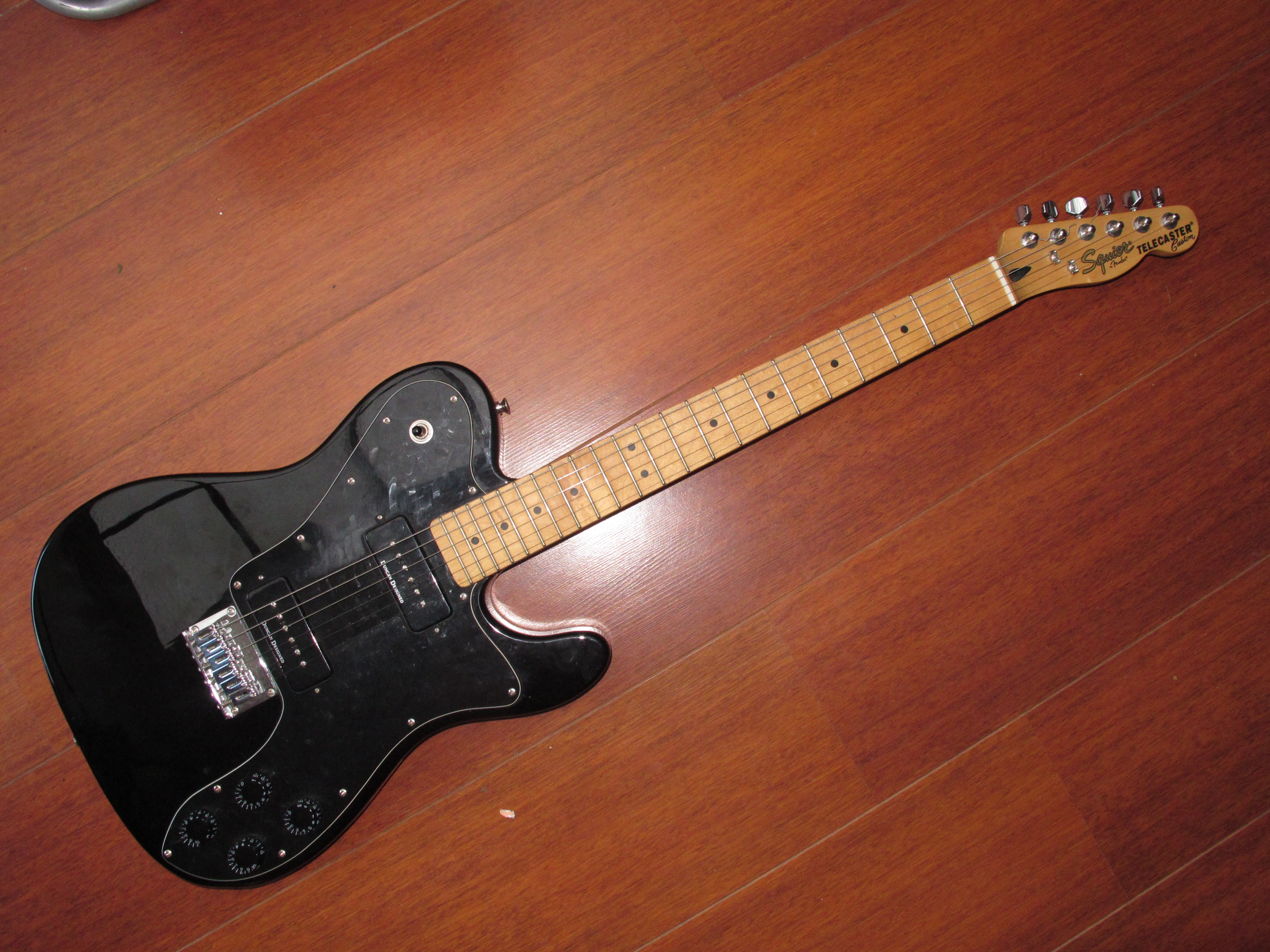 Vintage Modified Tele Custom II Squier Audiofanzine