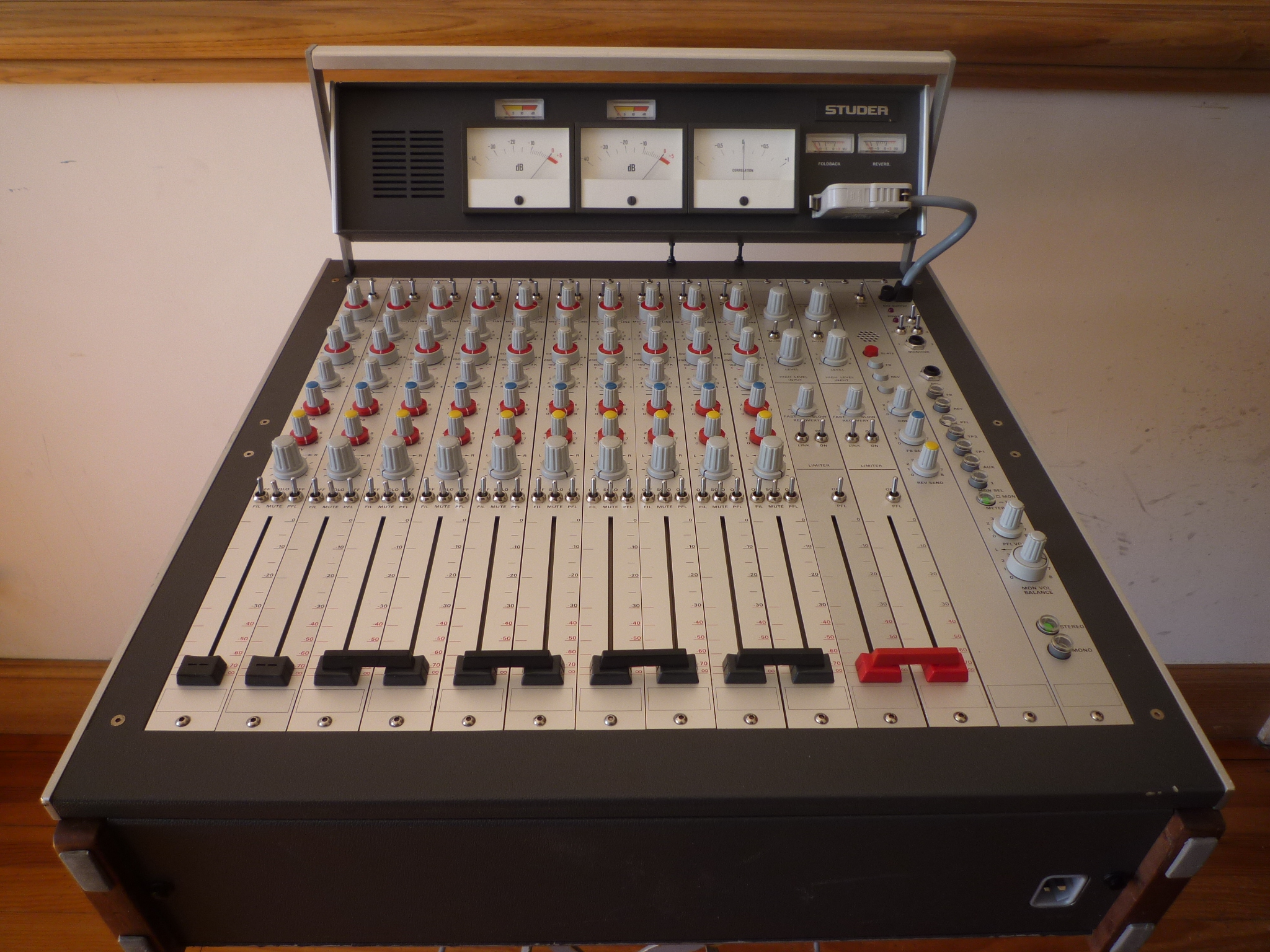 Studer 169 image (2005018) Audiofanzine