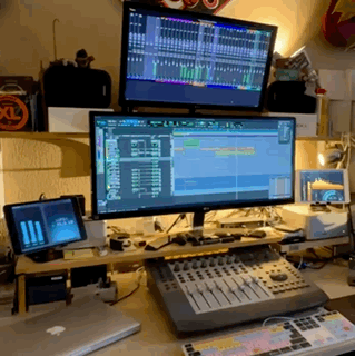 studio-home-studio-6745029.gif