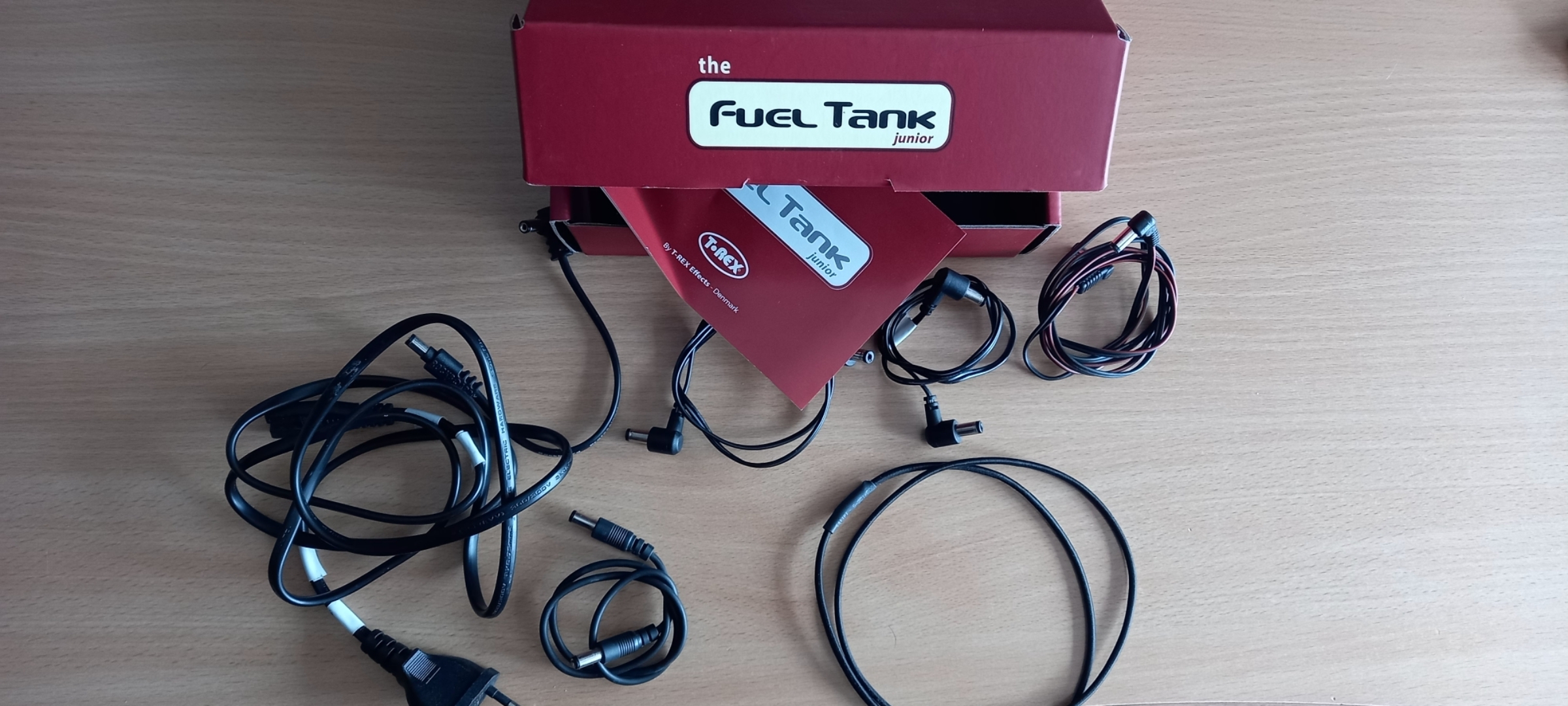 Fuel Tank Junior TRex Engineering Fuel Tank Junior Audiofanzine