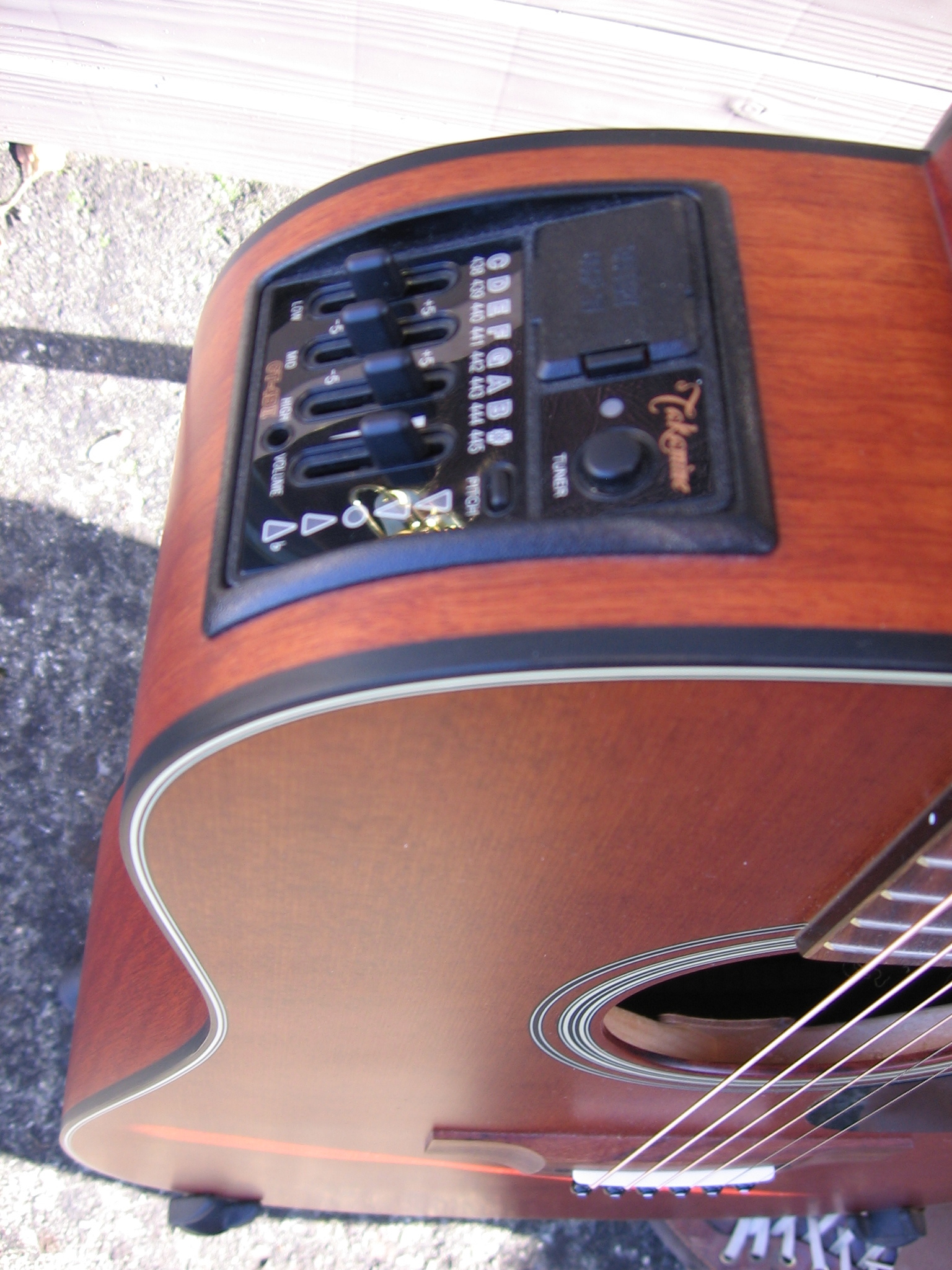 EF340SC Takamine EF340SC Audiofanzine